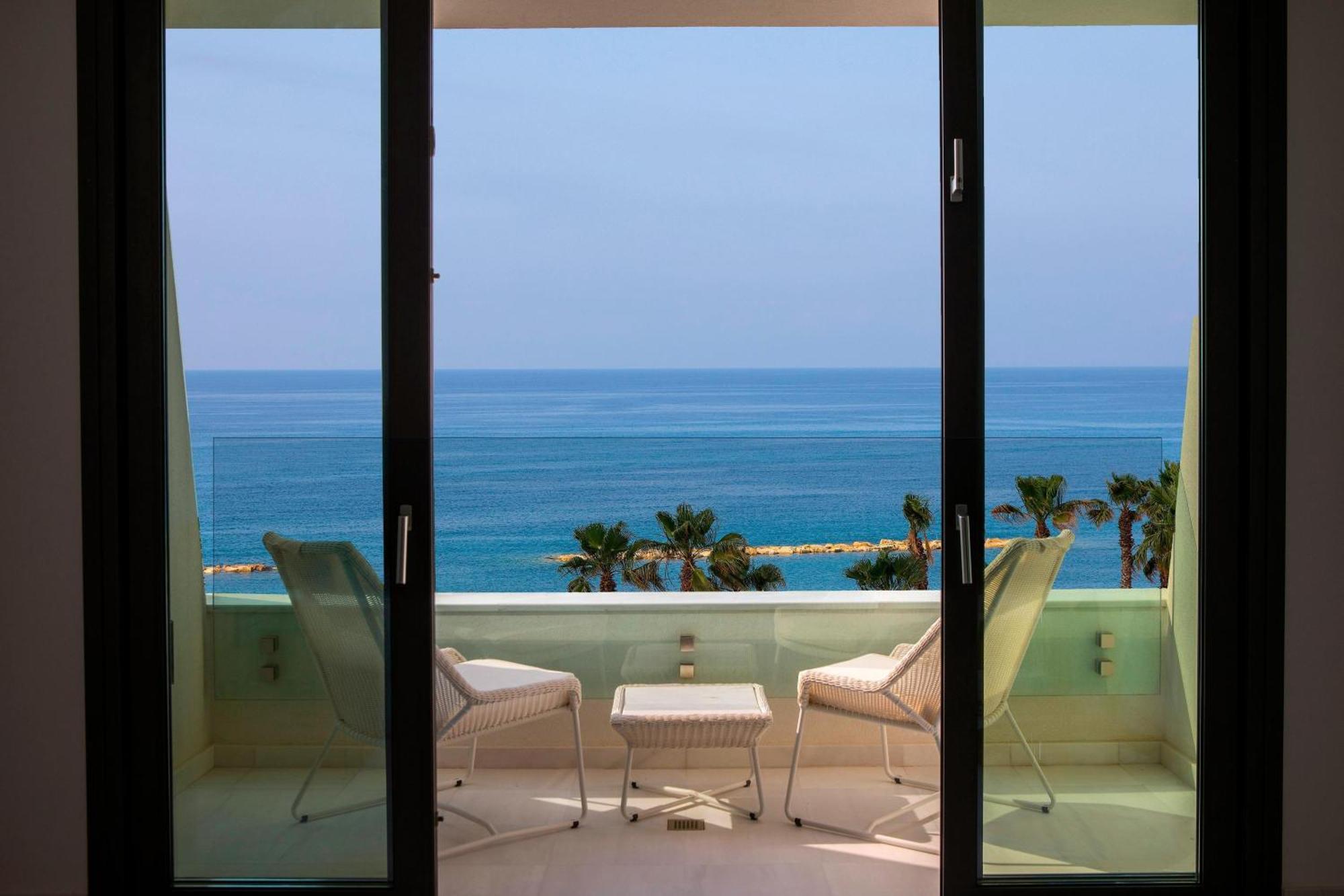 Superior Sea View Guest room 1 King Sea view Balcony