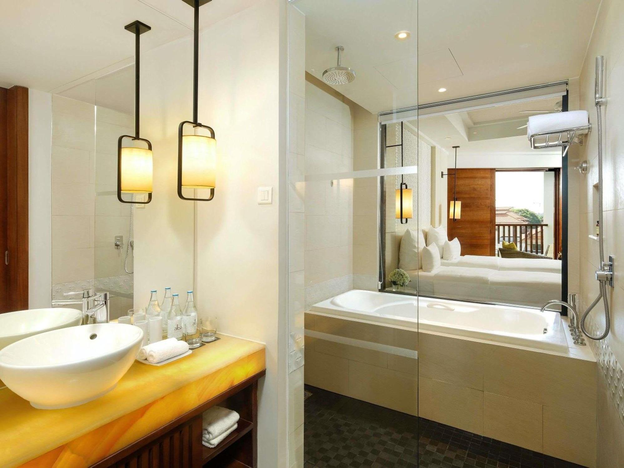 Superior Twin Room Balcony