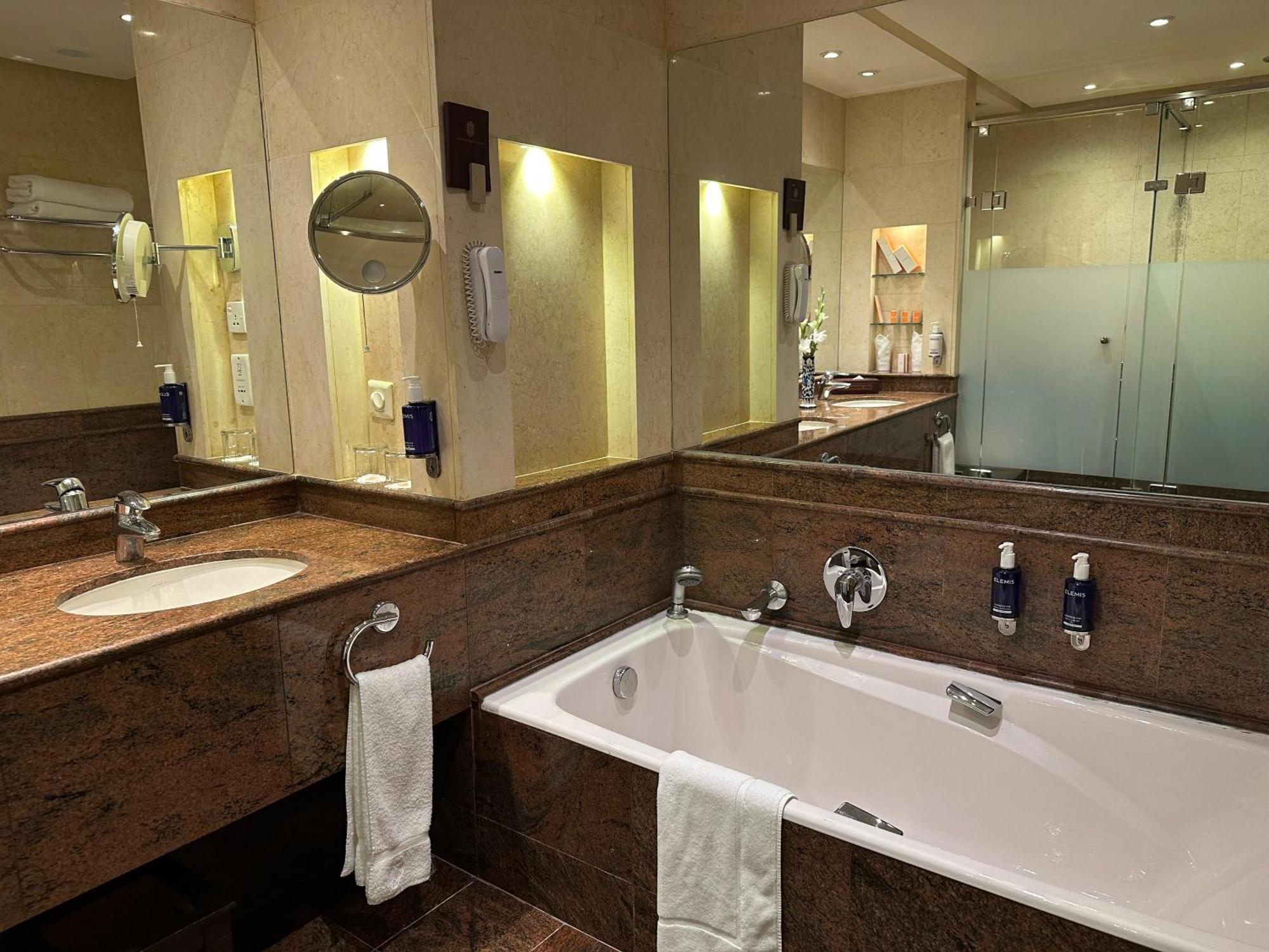 Executive Twin Room