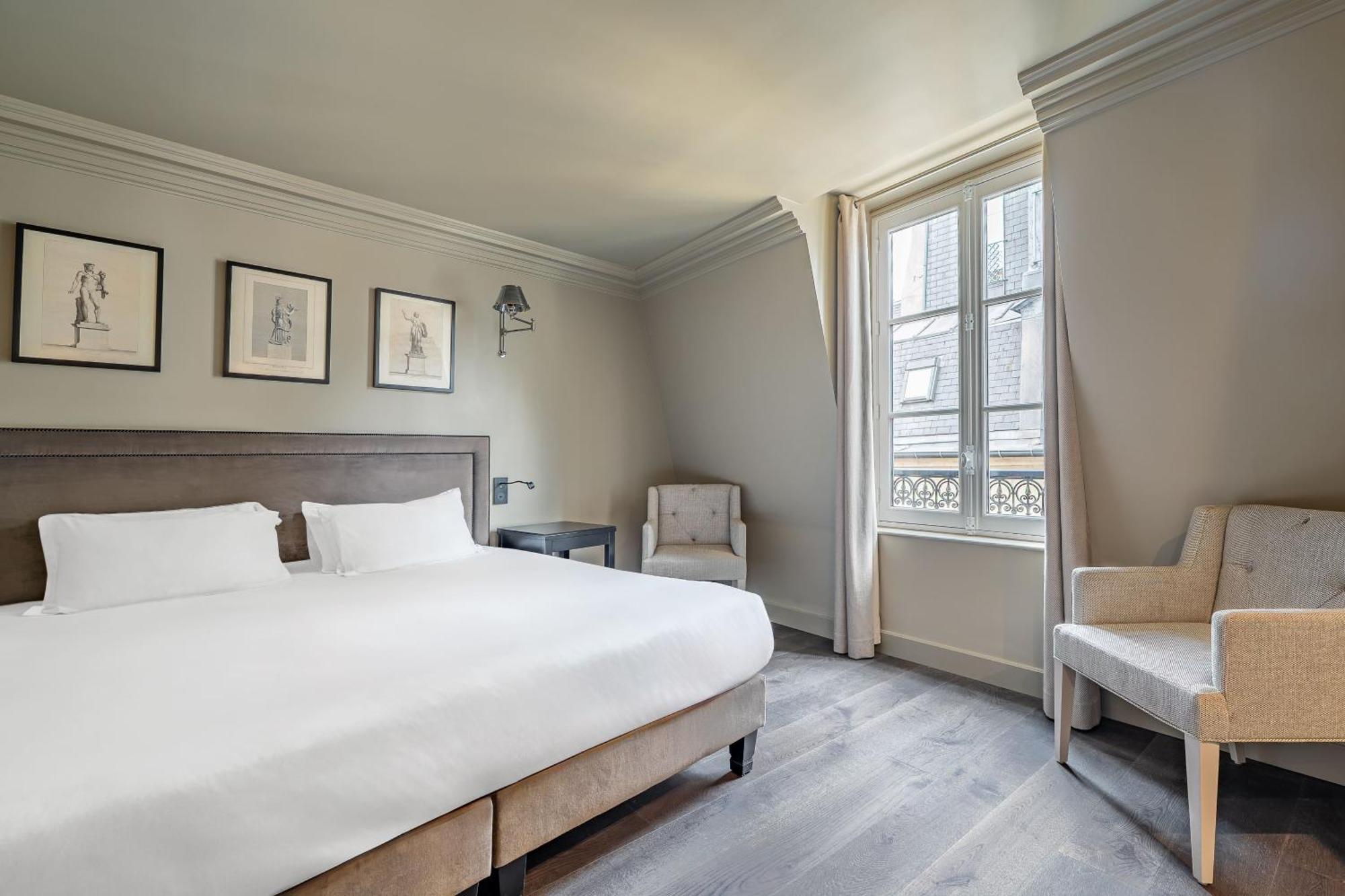 Deluxe Double or Twin Room