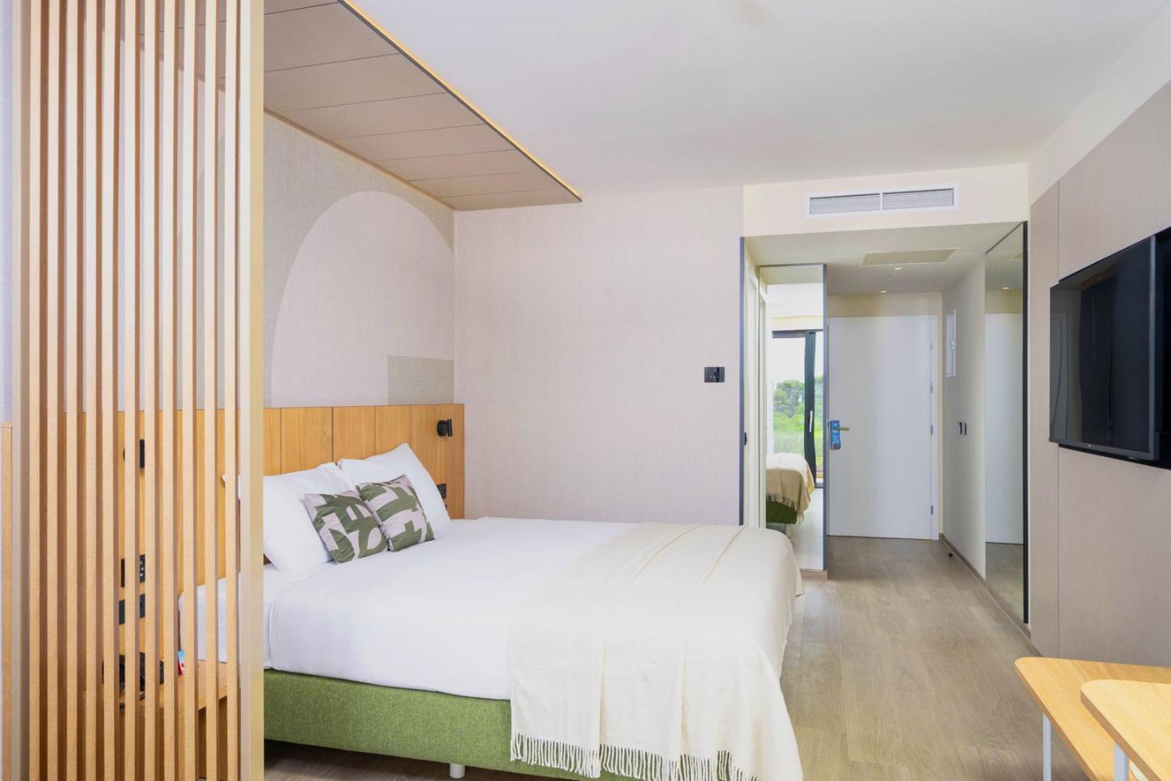 Premium Room Balcony Sea Side