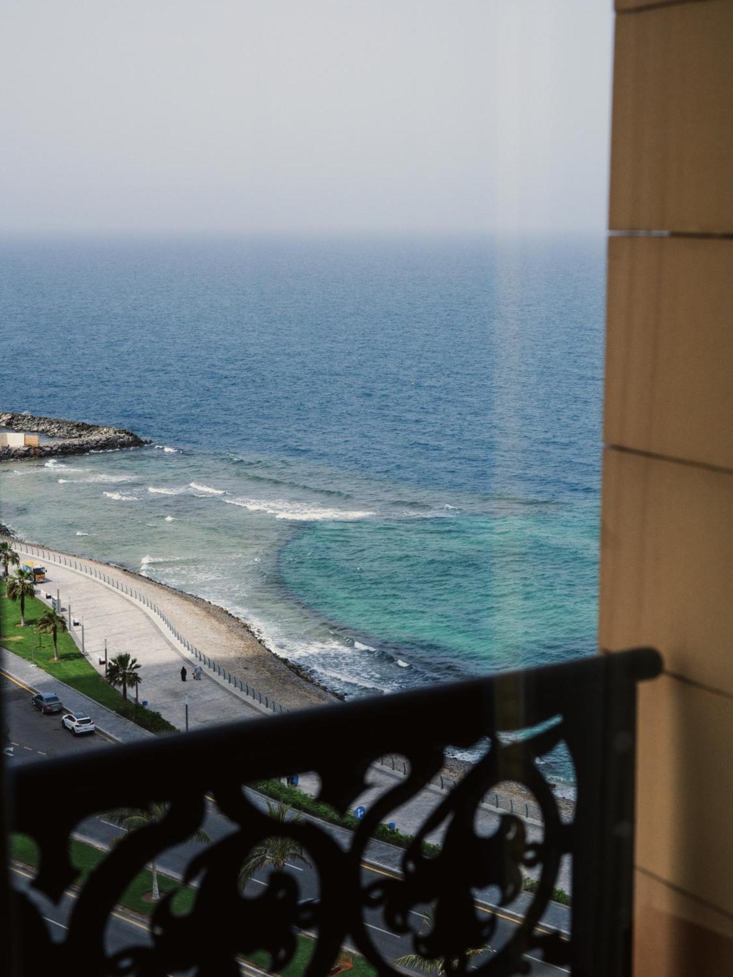 Amwaj Room