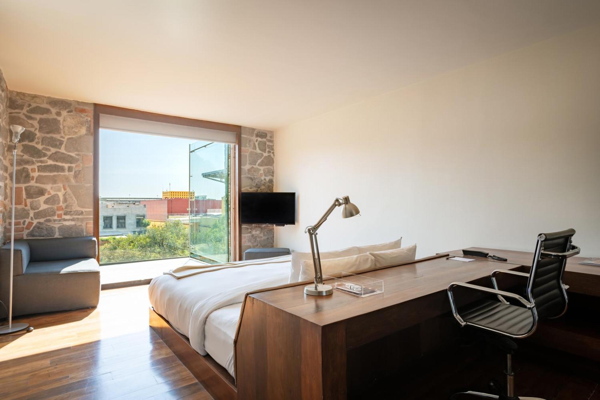 Habitación con balcón