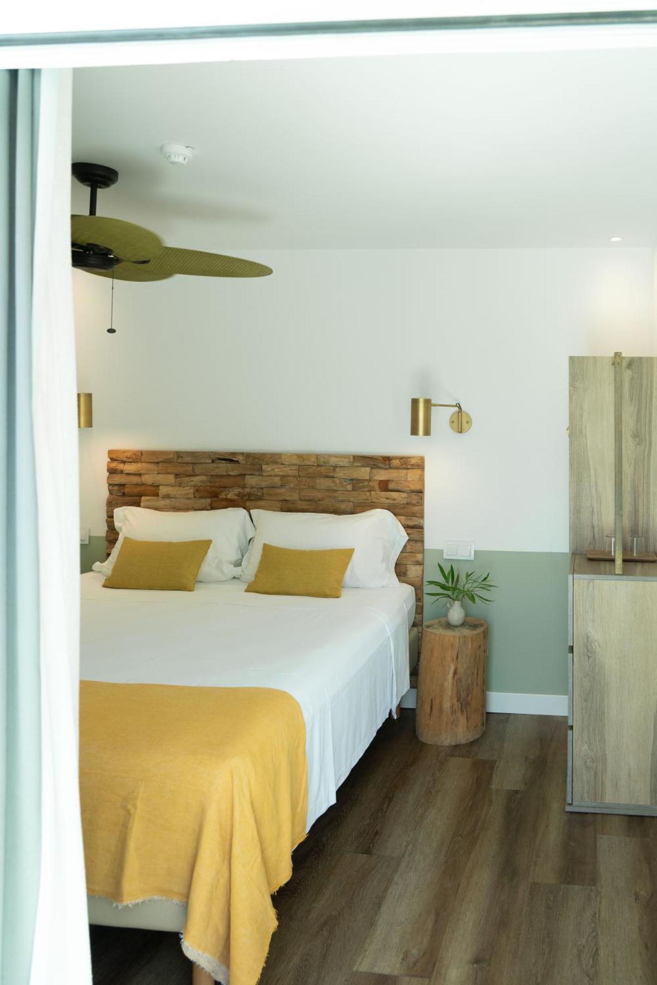 Superior Queen Room