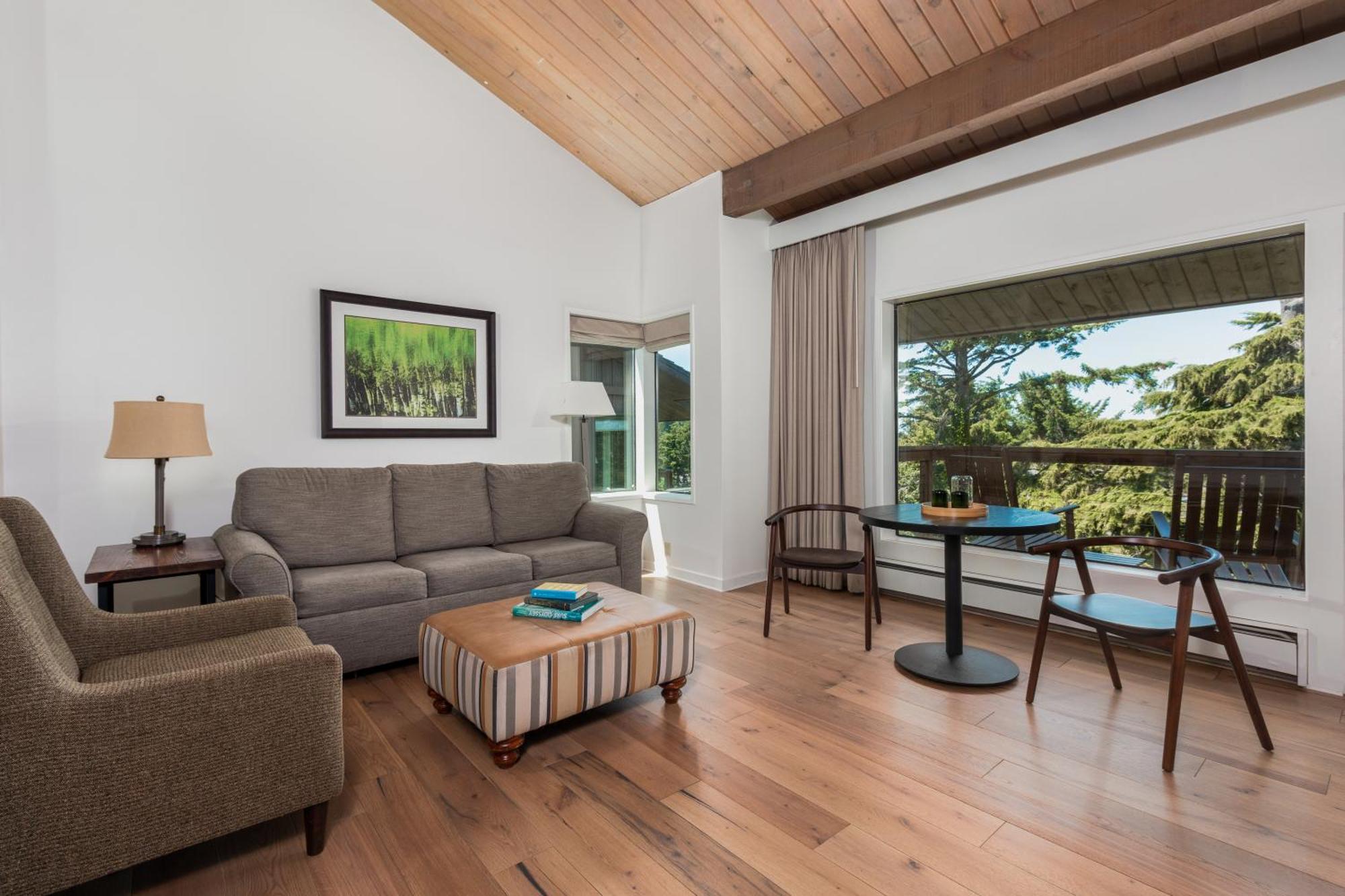 Premium King Room