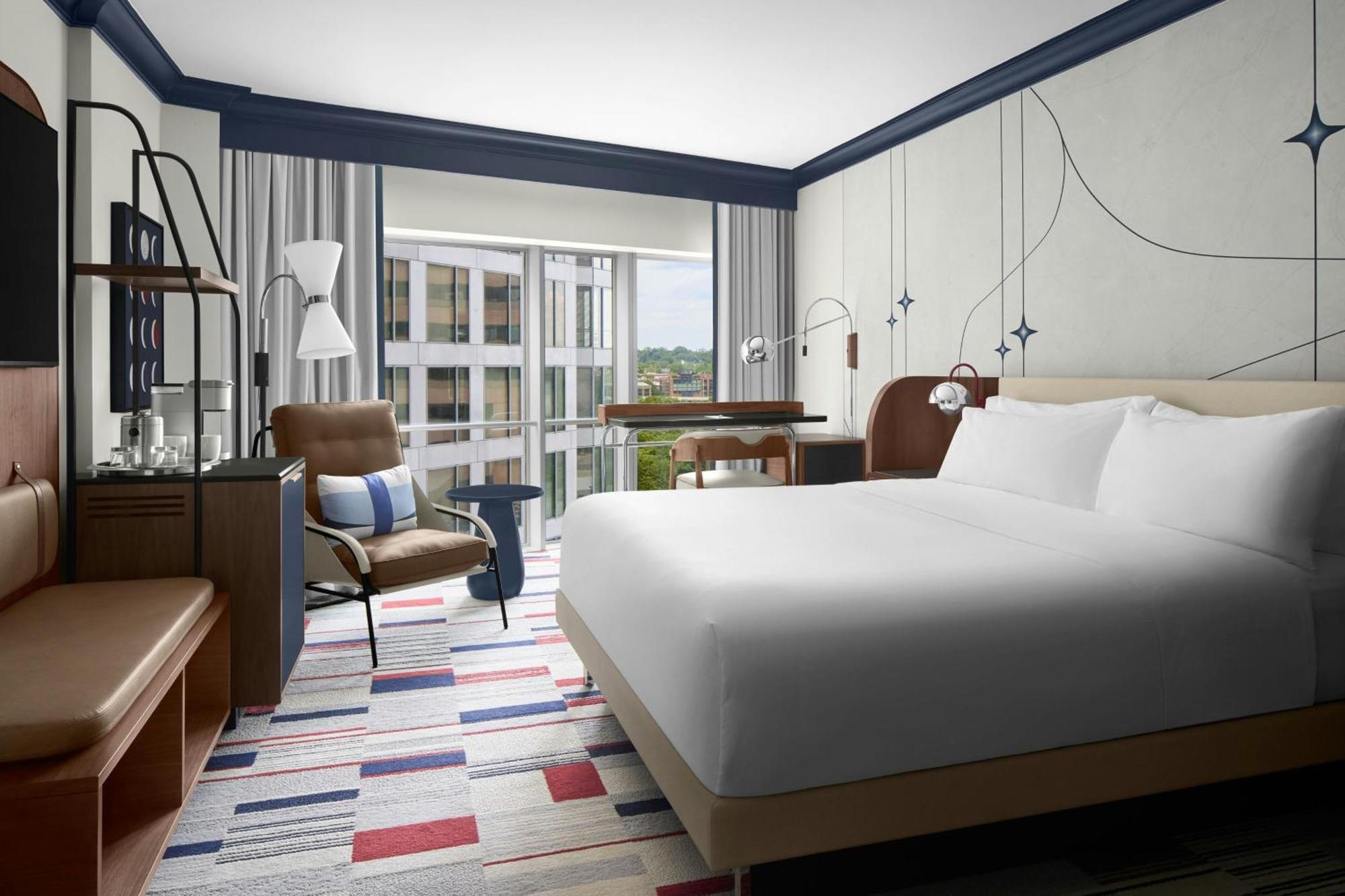 Urban King Room City View