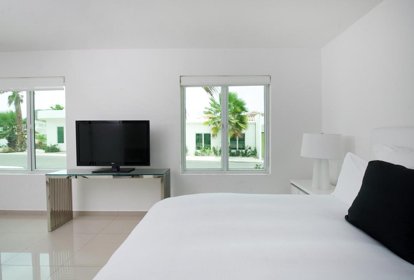 Two-Bedroom Bungalow Sea View