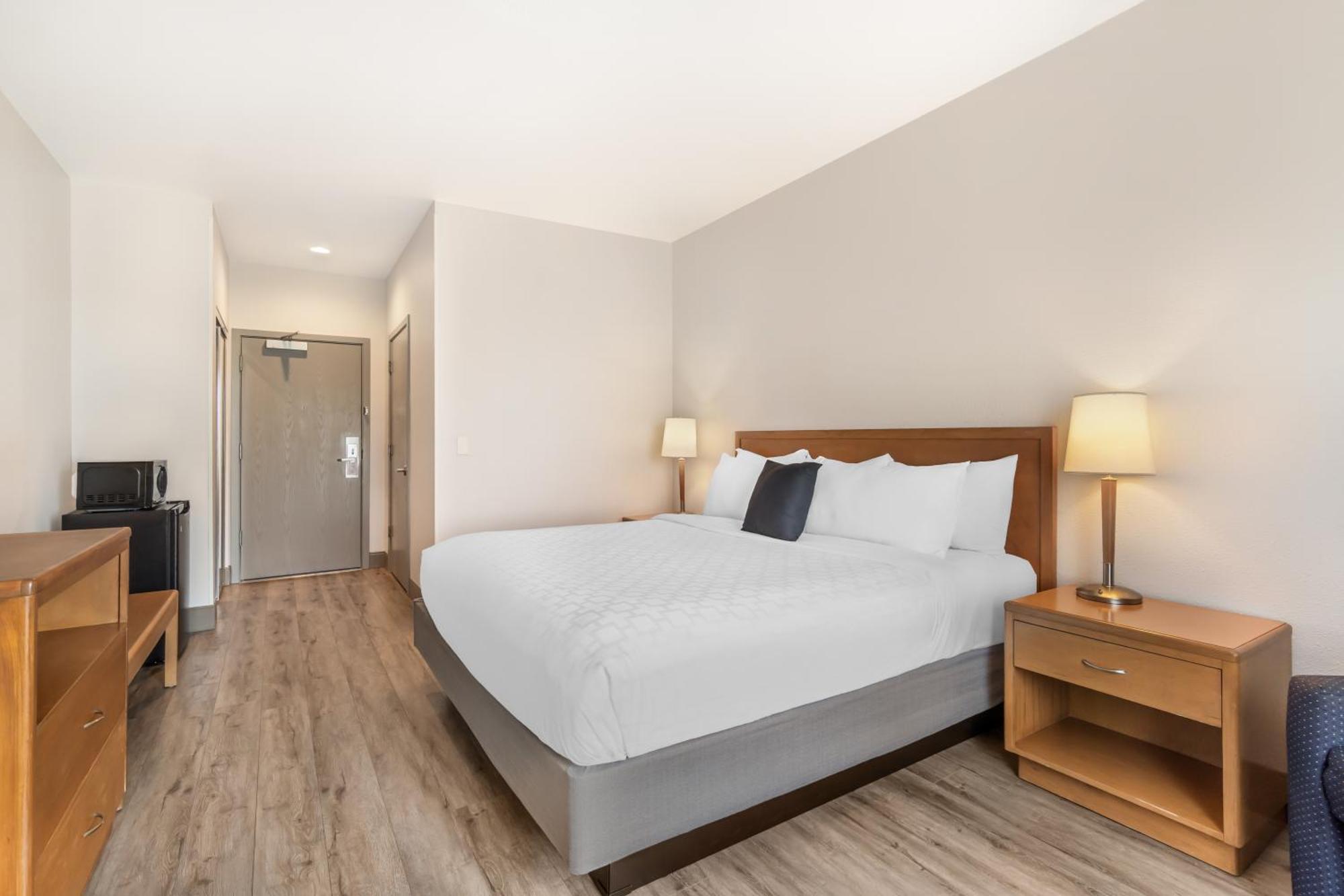 Standard Room J