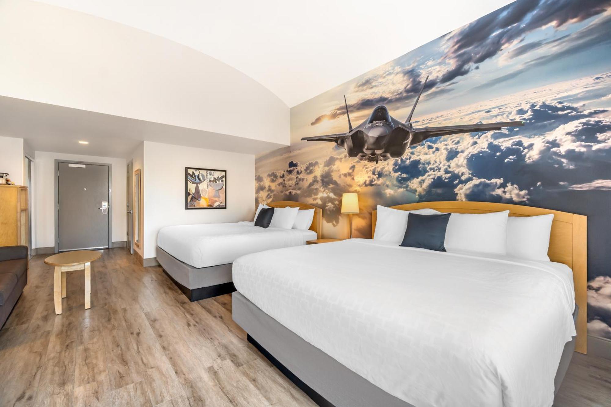Quadruple Room Two King Beds Non Smoking