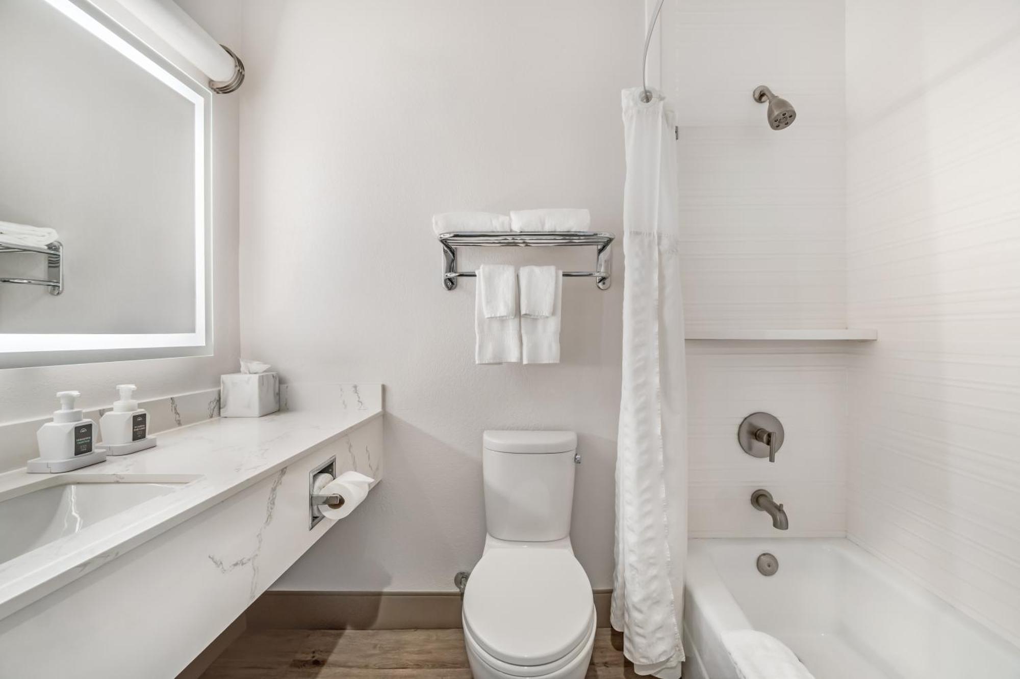 Standard Room J