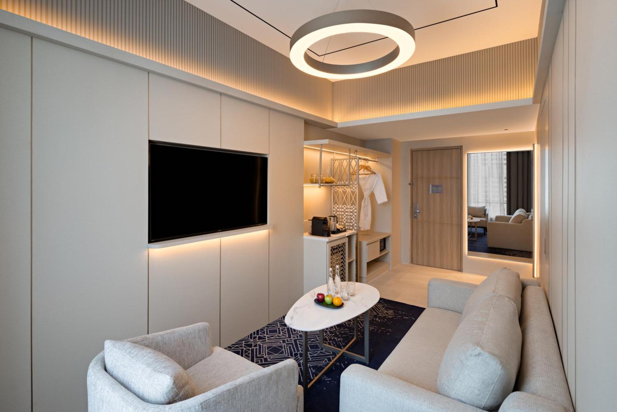 Suite City View