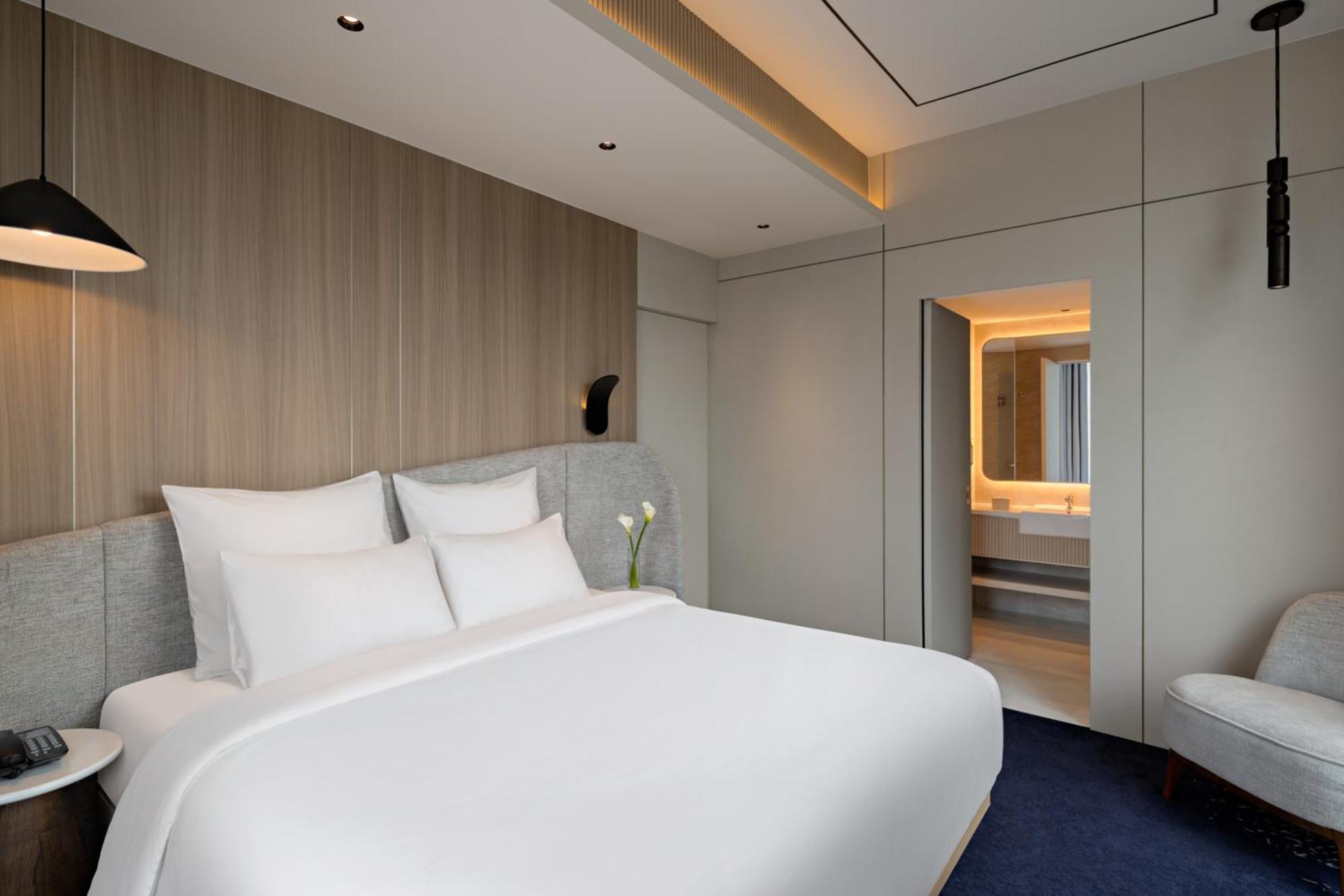Suite City View