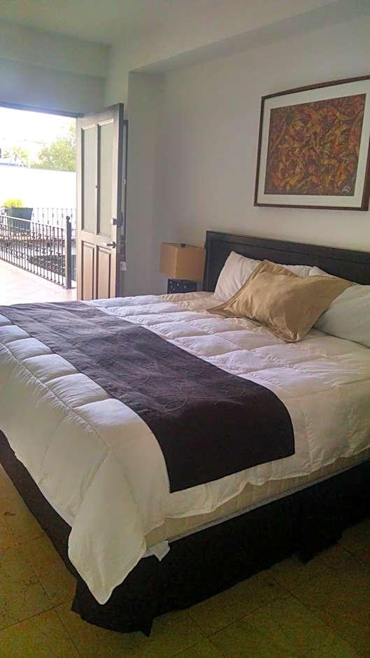 Standard King Room or No view