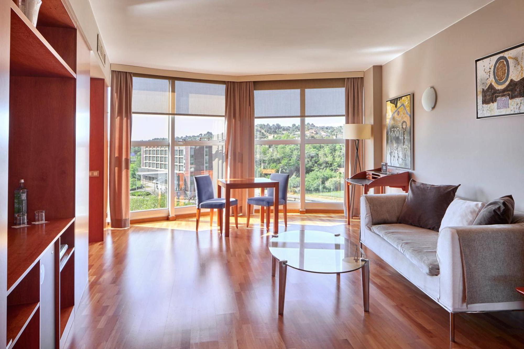 Queen Suite Spa Bath