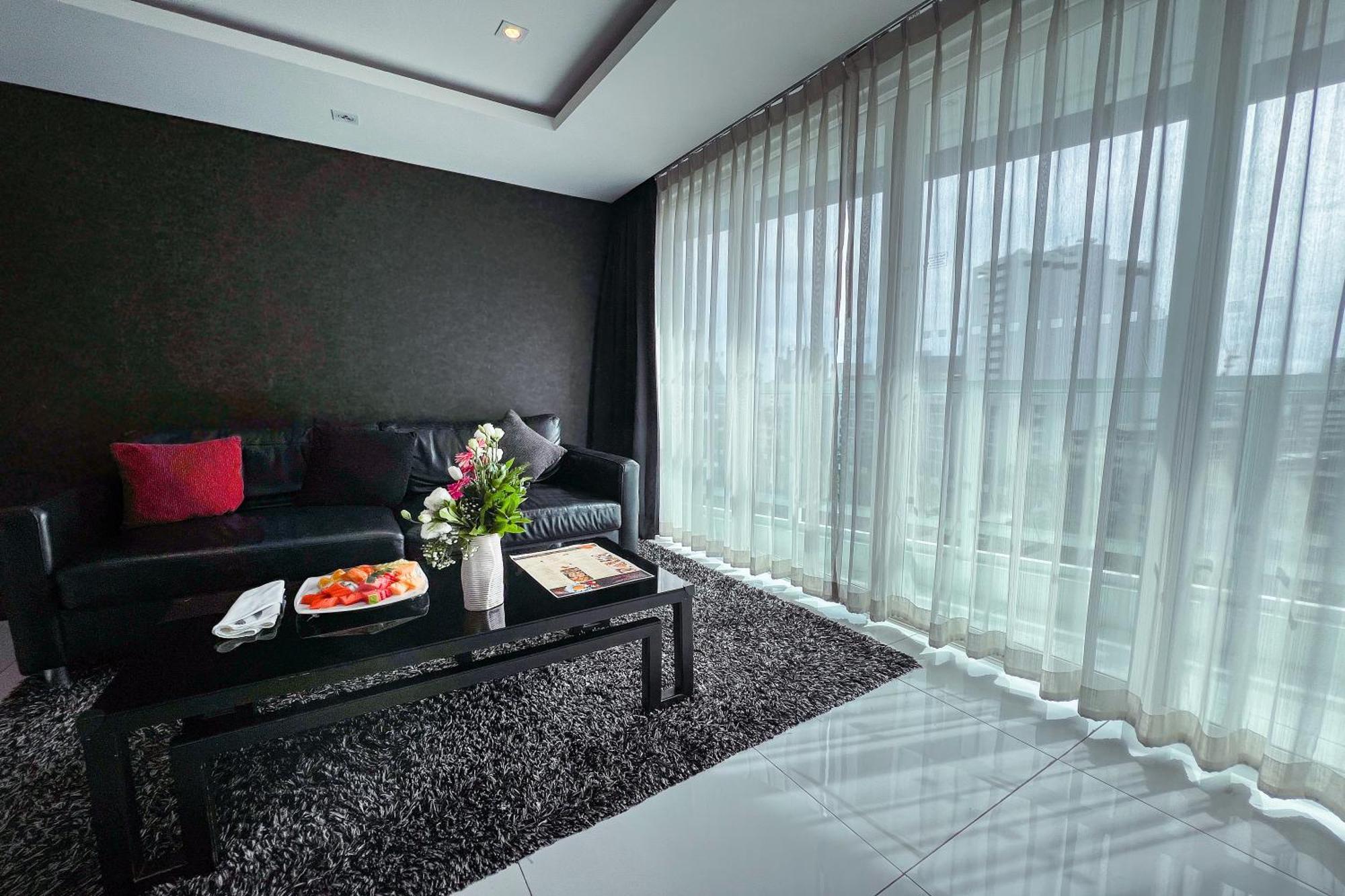 One-Bedroom Superior Suite Balcony