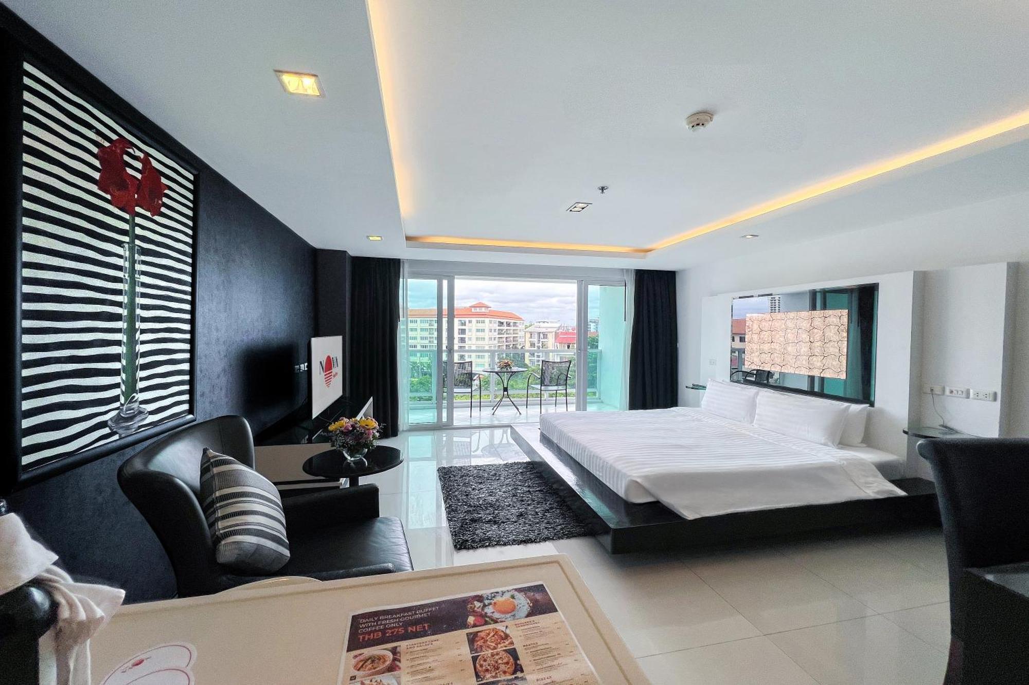 Studio Room Large Balcony