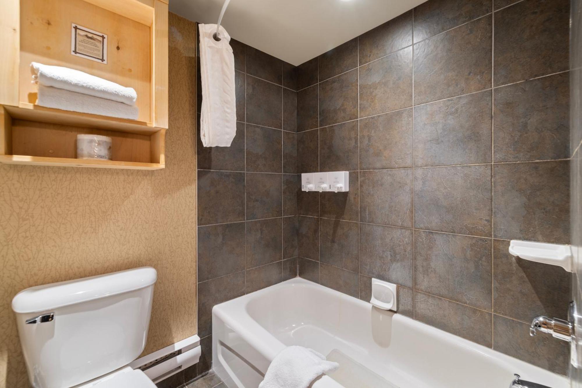 Premium King Loft Suite