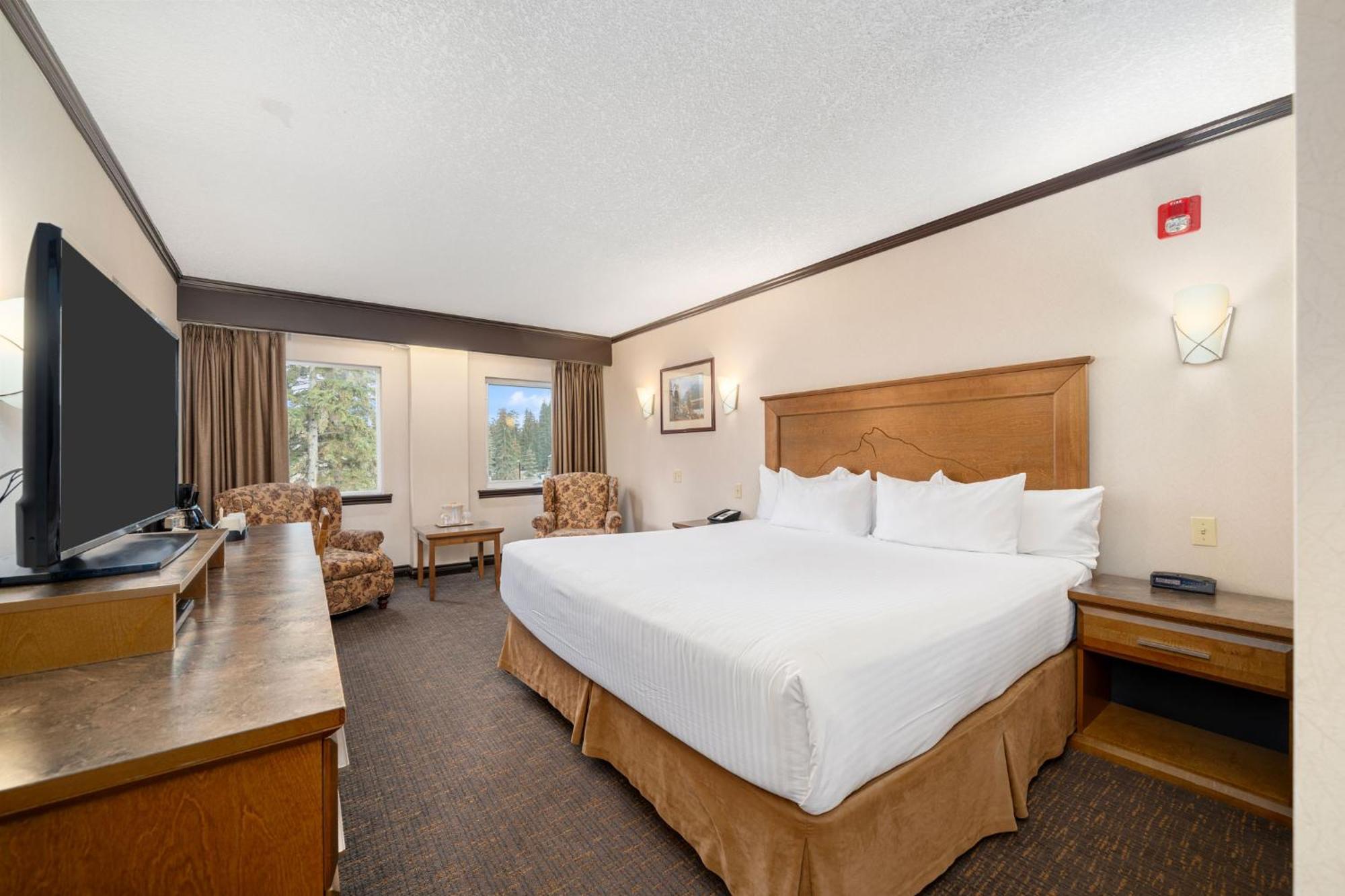 Superior King Room