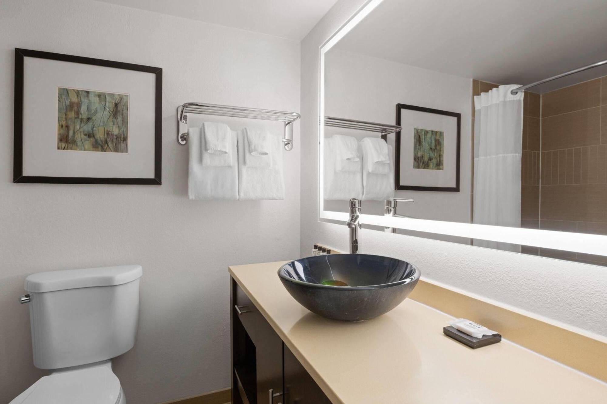 Double Room Two Double Beds Non-Smoking