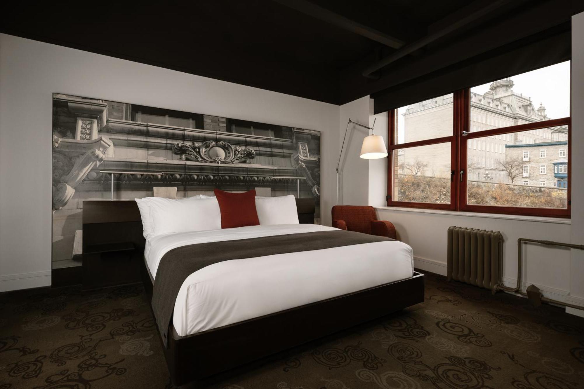 Signature King Room