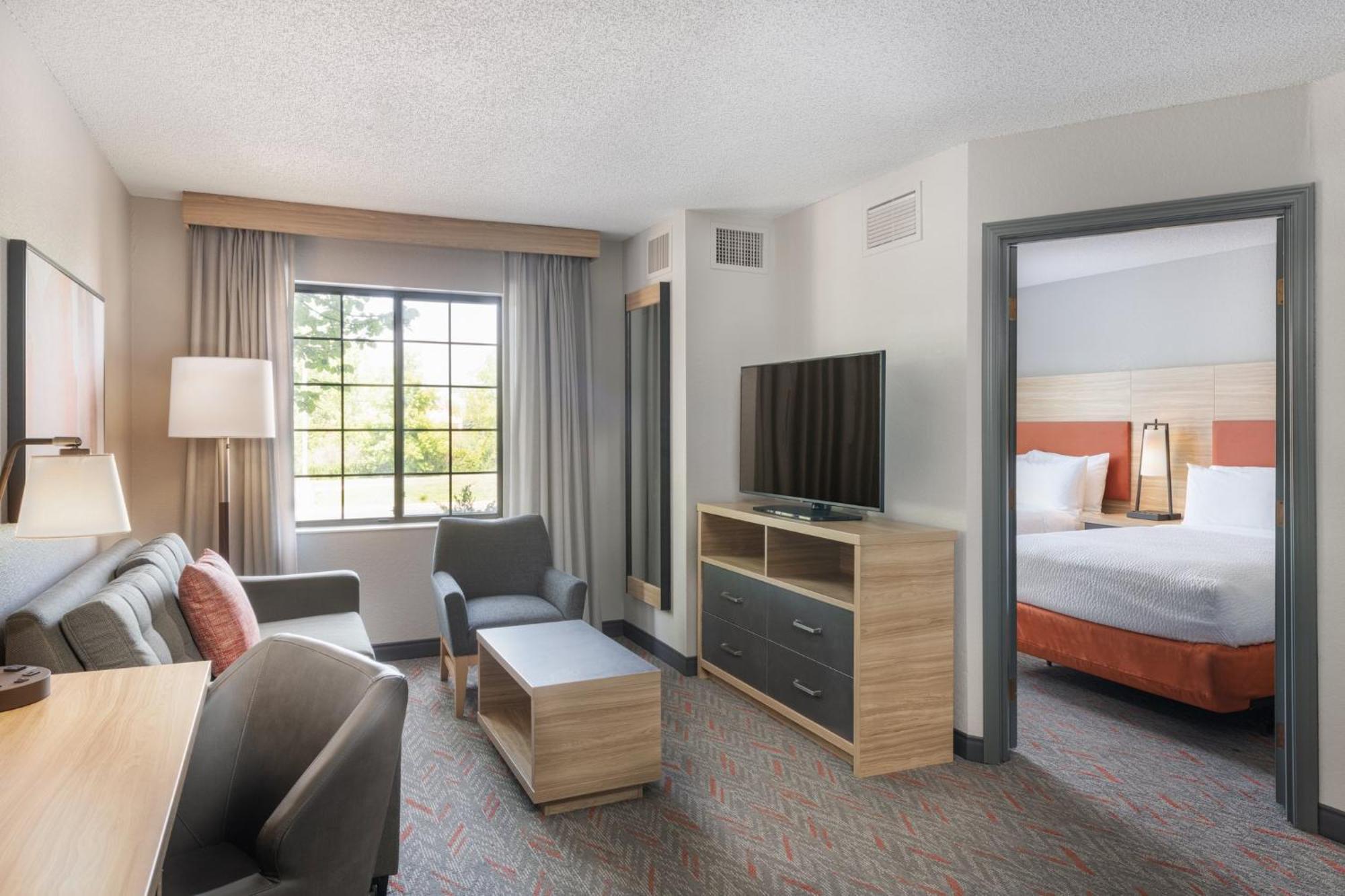 One-Bedroom Double Suite