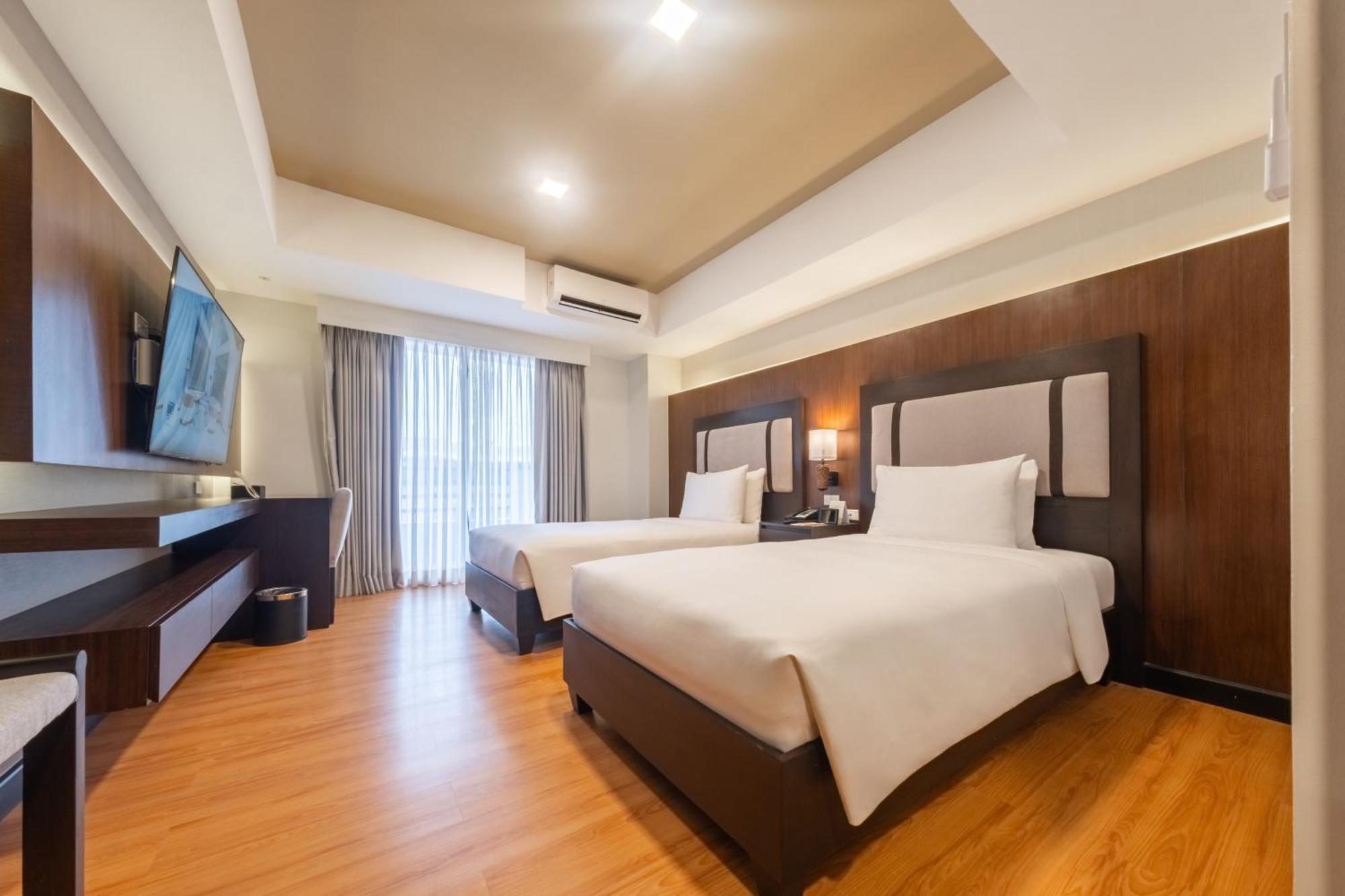 Classic Room Twin Beds