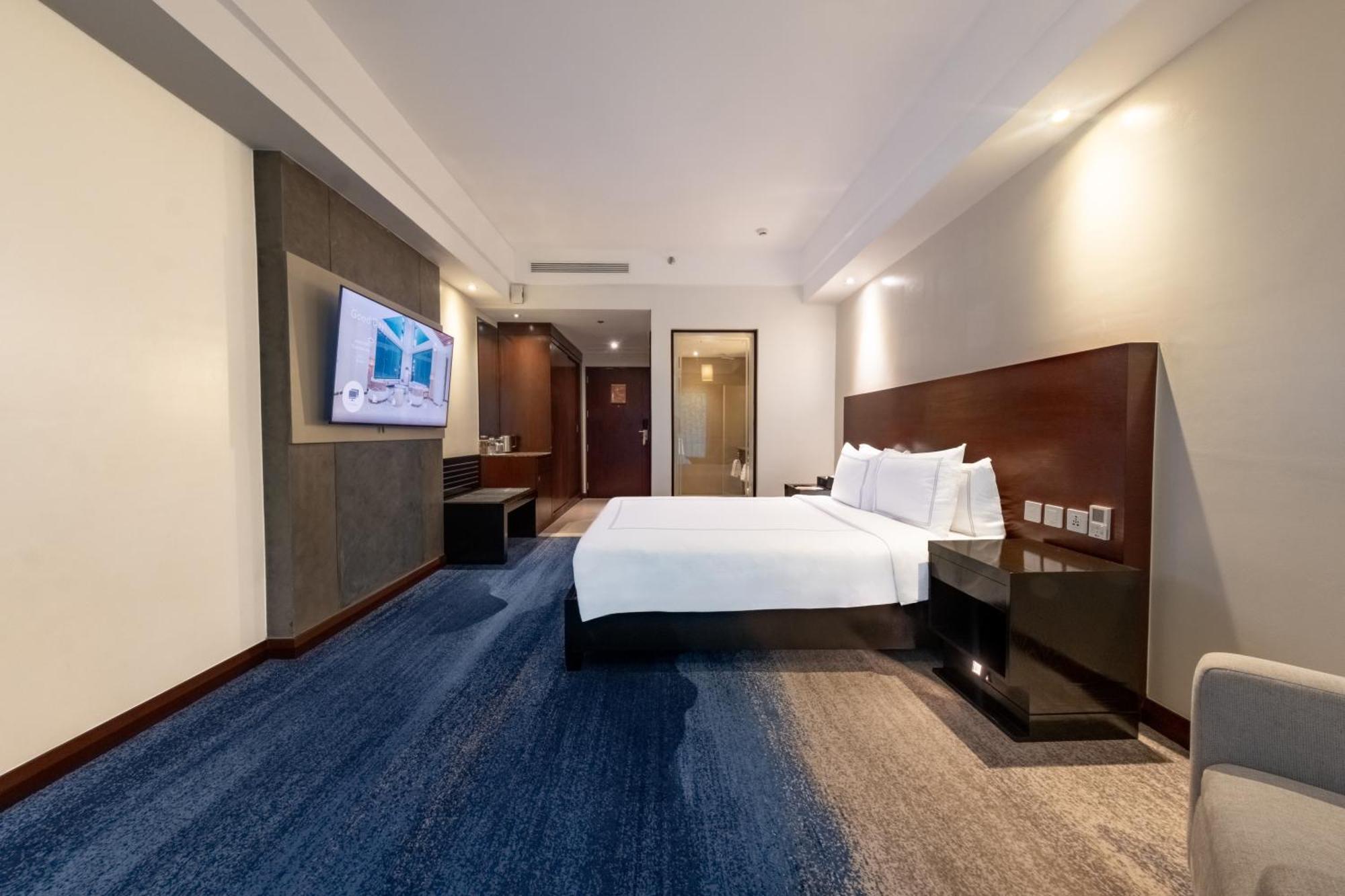 Executive Room Queen