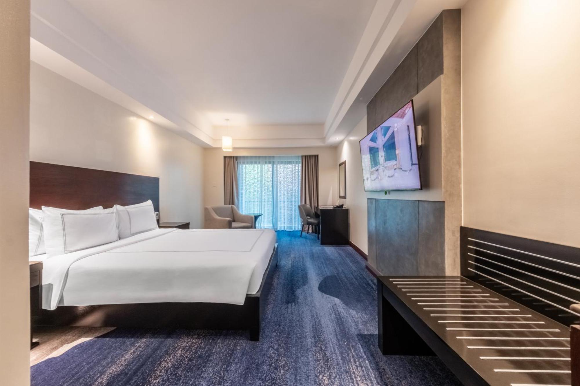 Executive Room Queen