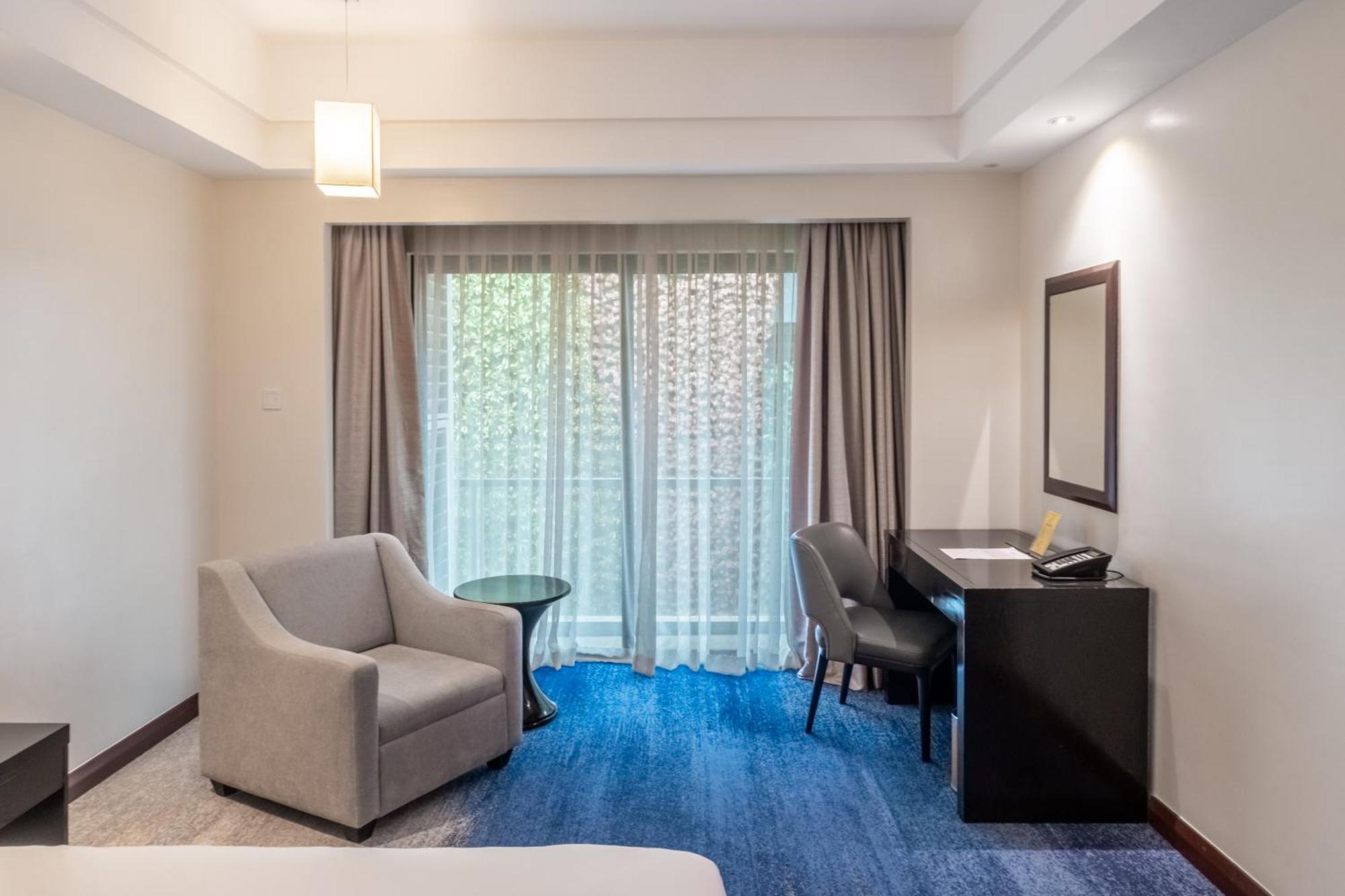 Executive Room Queen