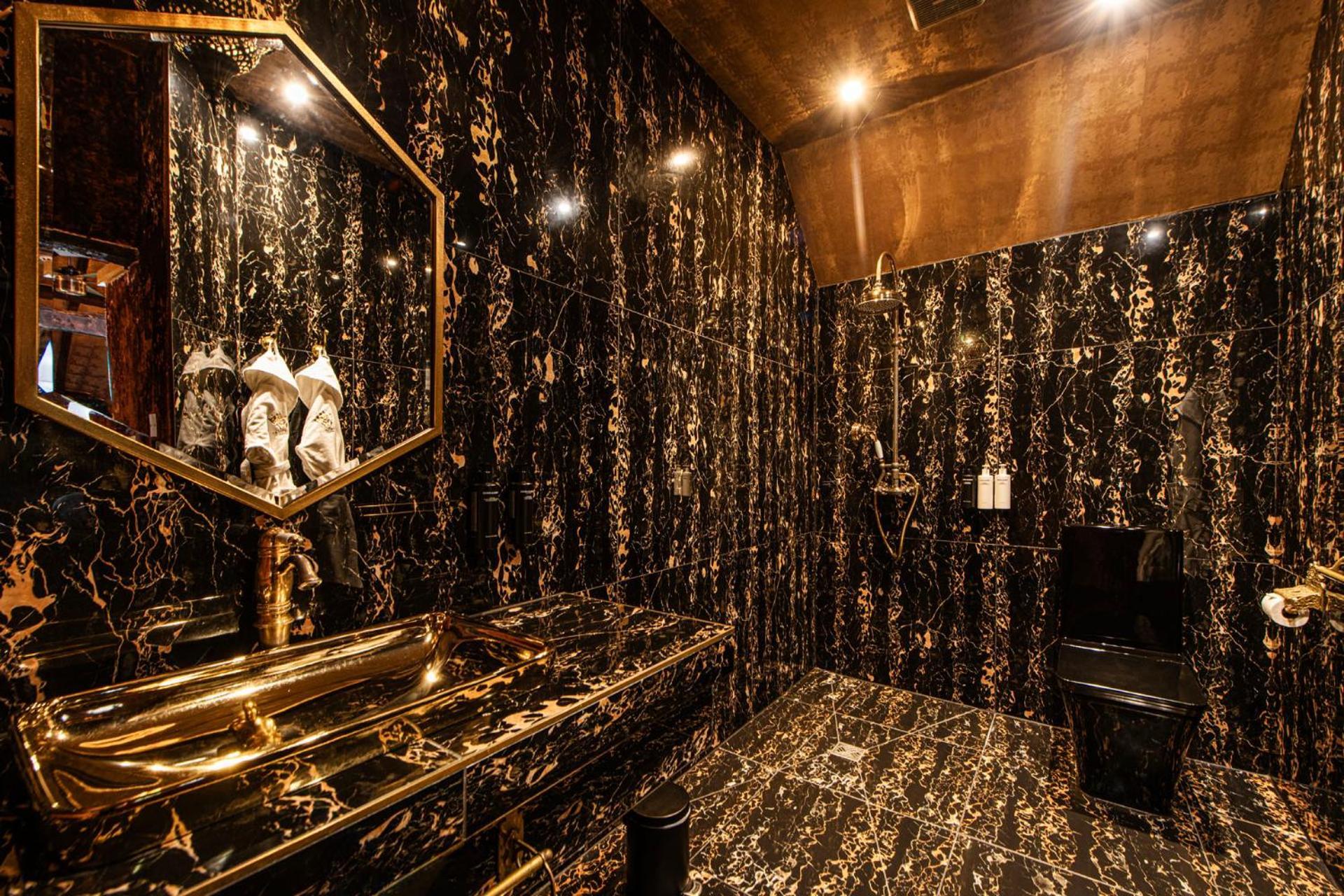 Decadent