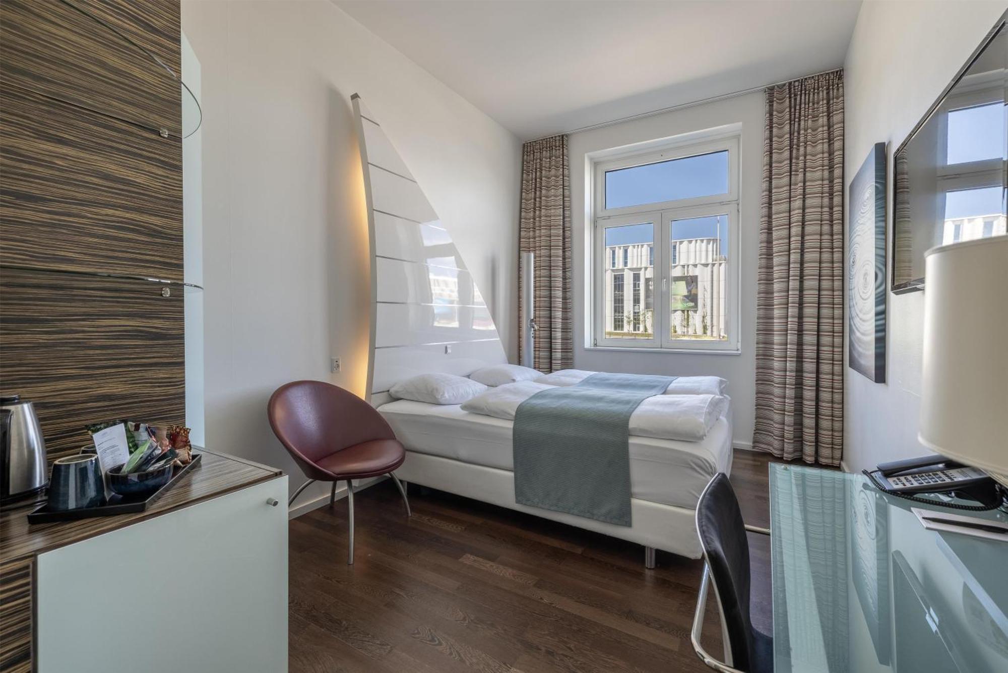 Twin Room 2 single beds