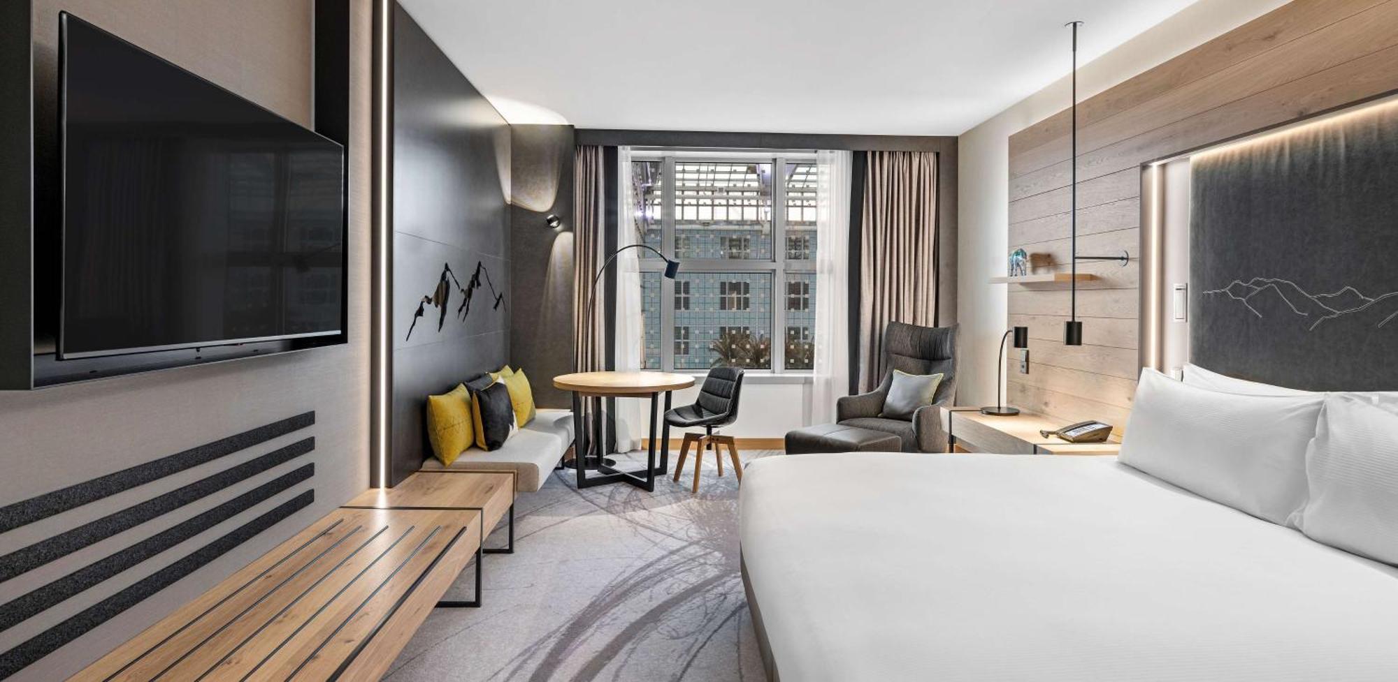 King Room Atrium View