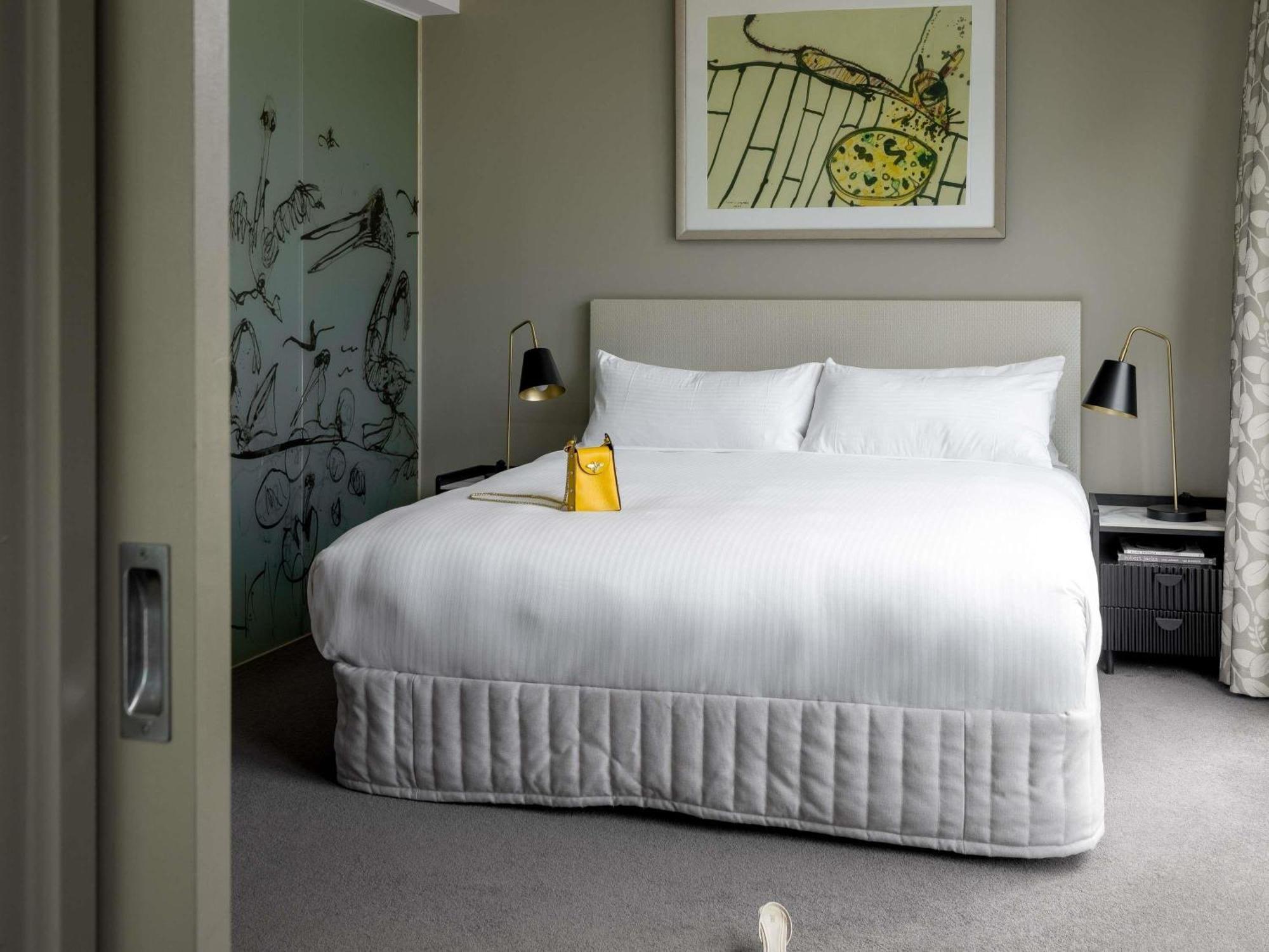 One Bedroom Deluxe Suite
