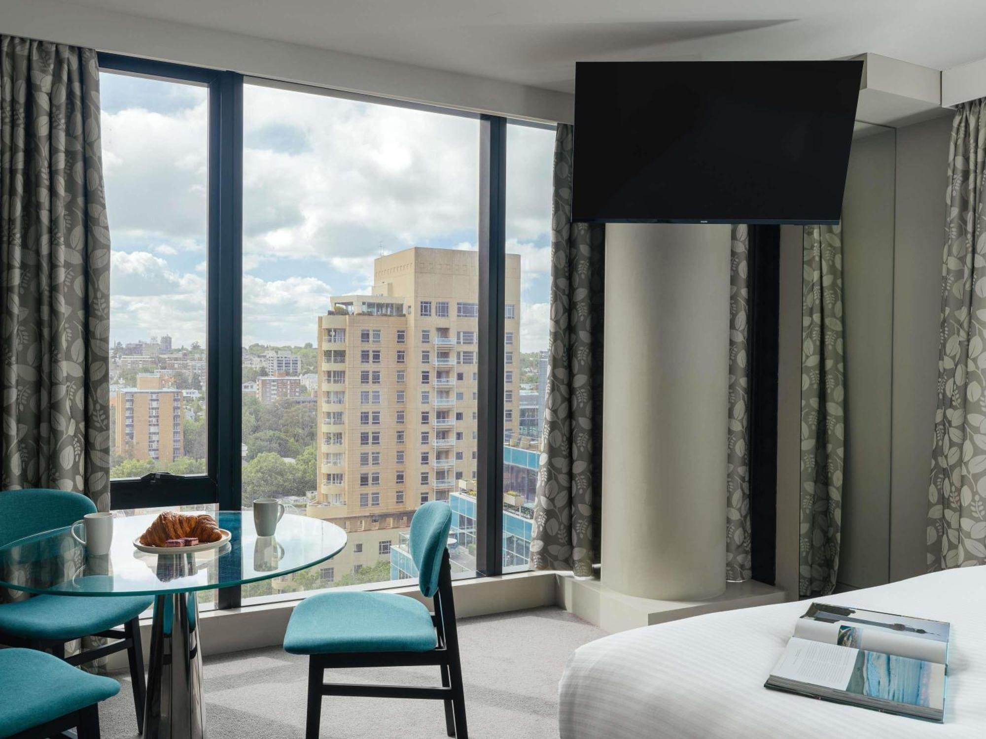 Two-Bedroom Open Plan Suite