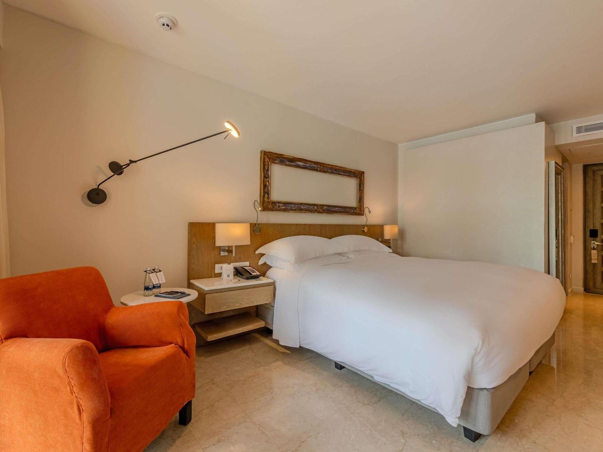 Classic King Room