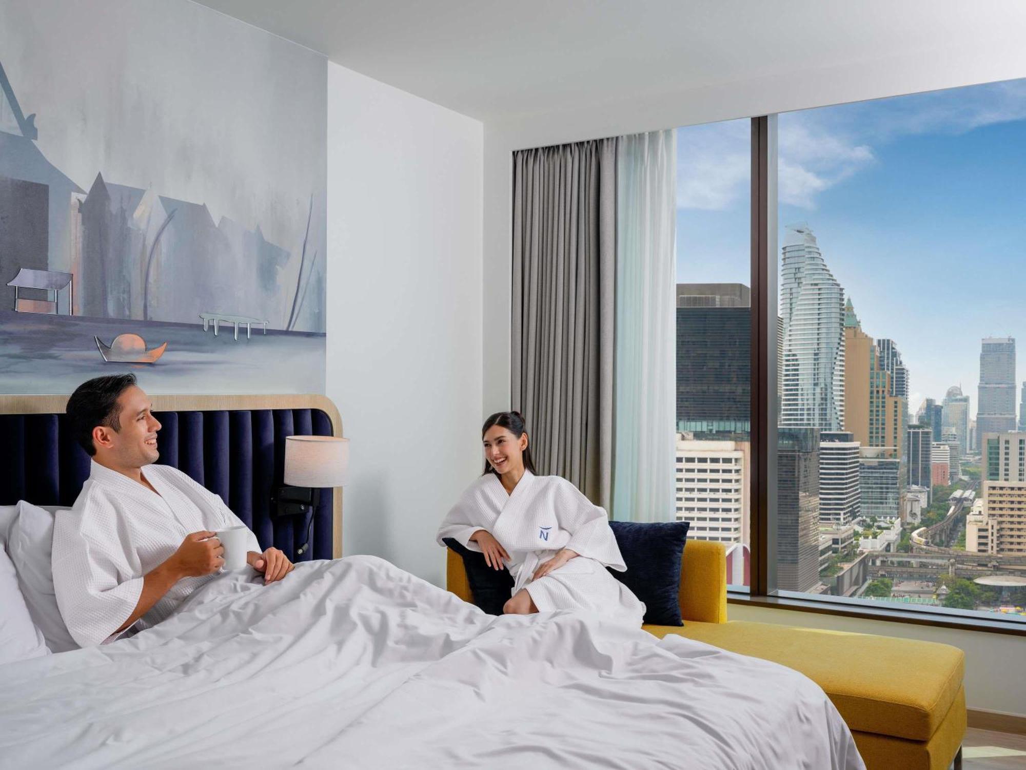 Deluxe King Room Park View