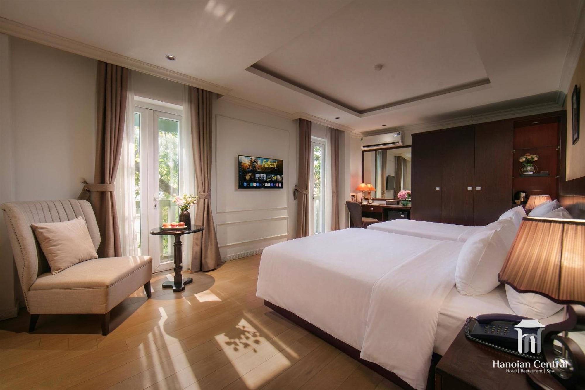 Family Suite Balcony