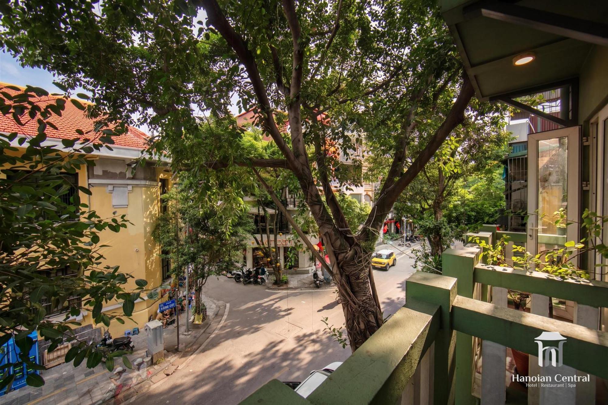 Family Suite Balcony