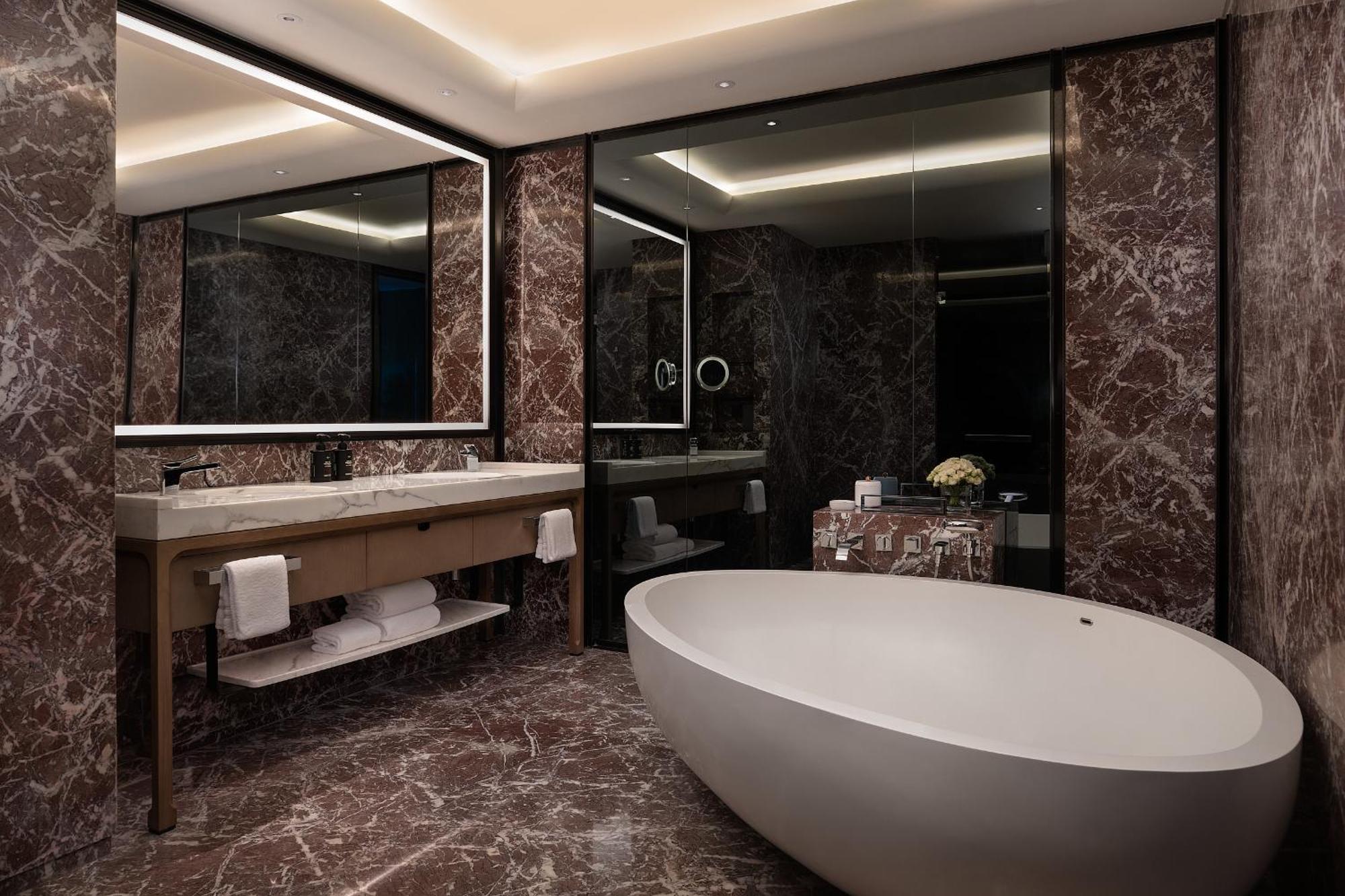 Skyline City View Room King