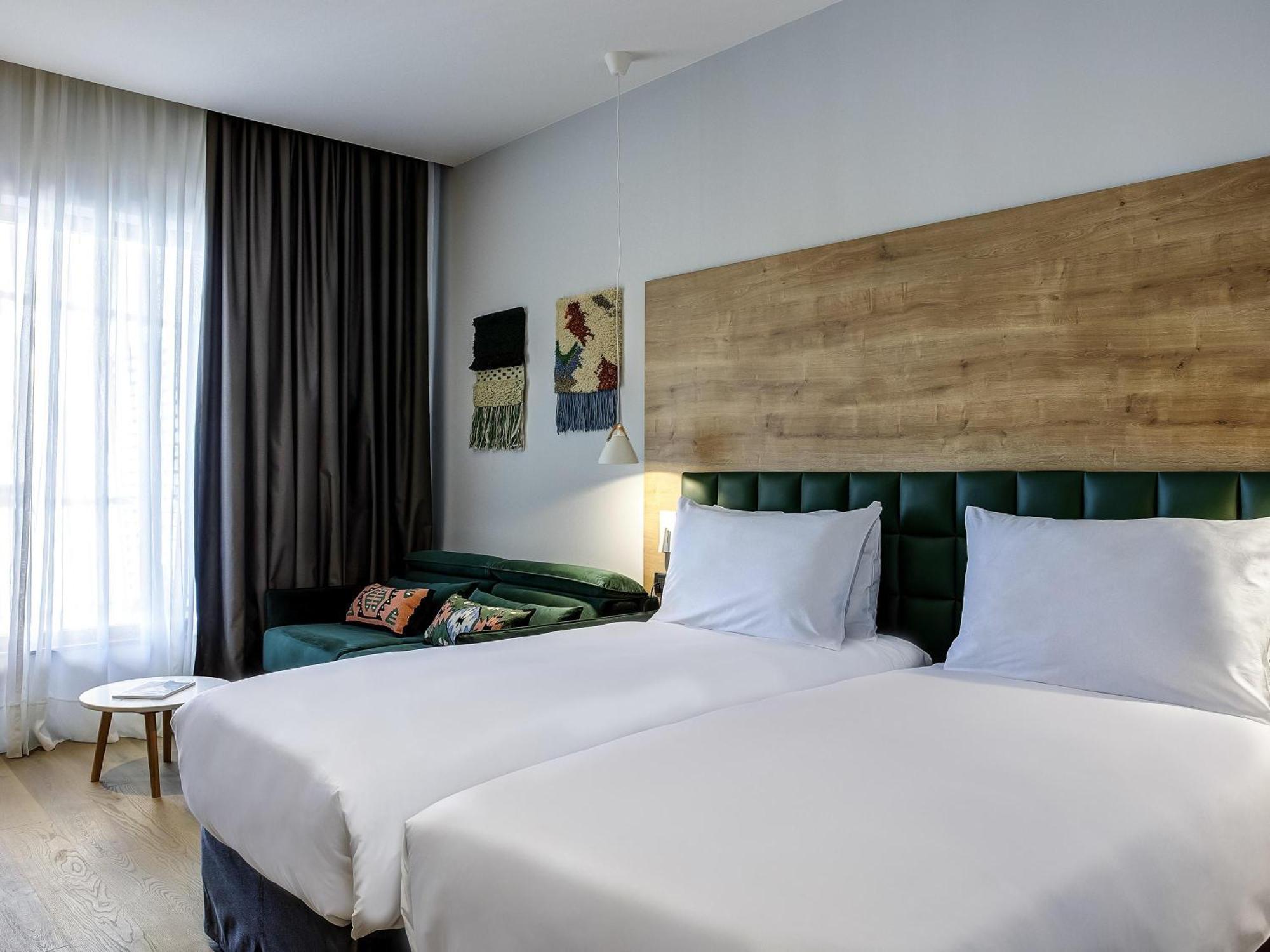 Superior Twin Room Balcony