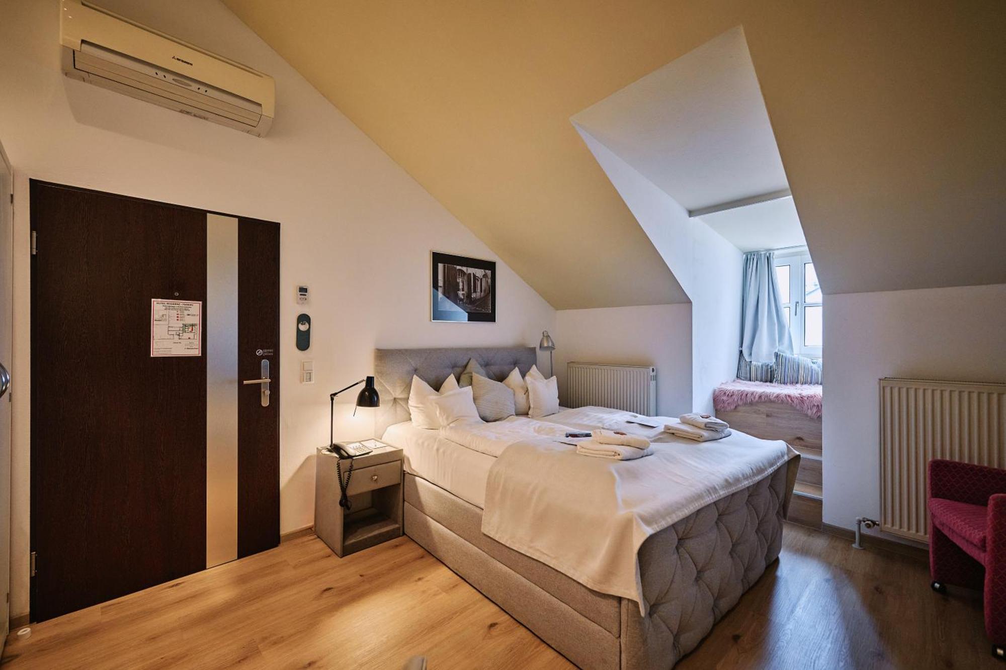 Double Room Spa Bath
