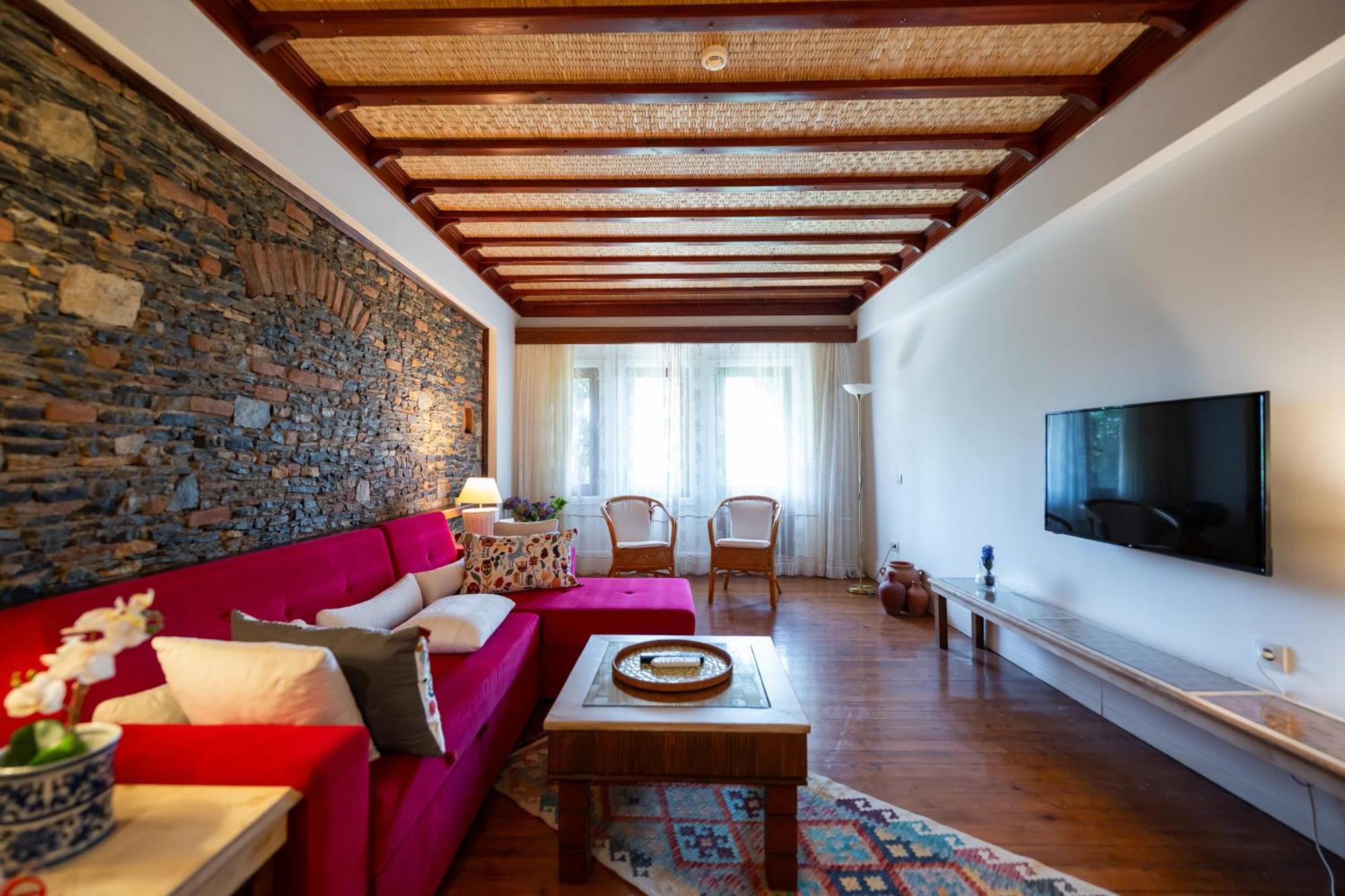Suite with French Balcony