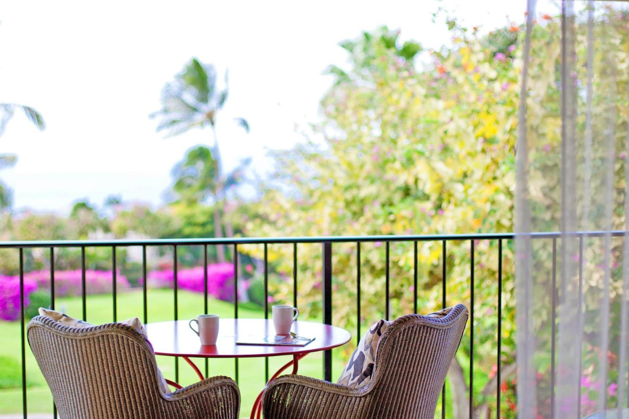 Partial Ocean View One Bedroom Suite