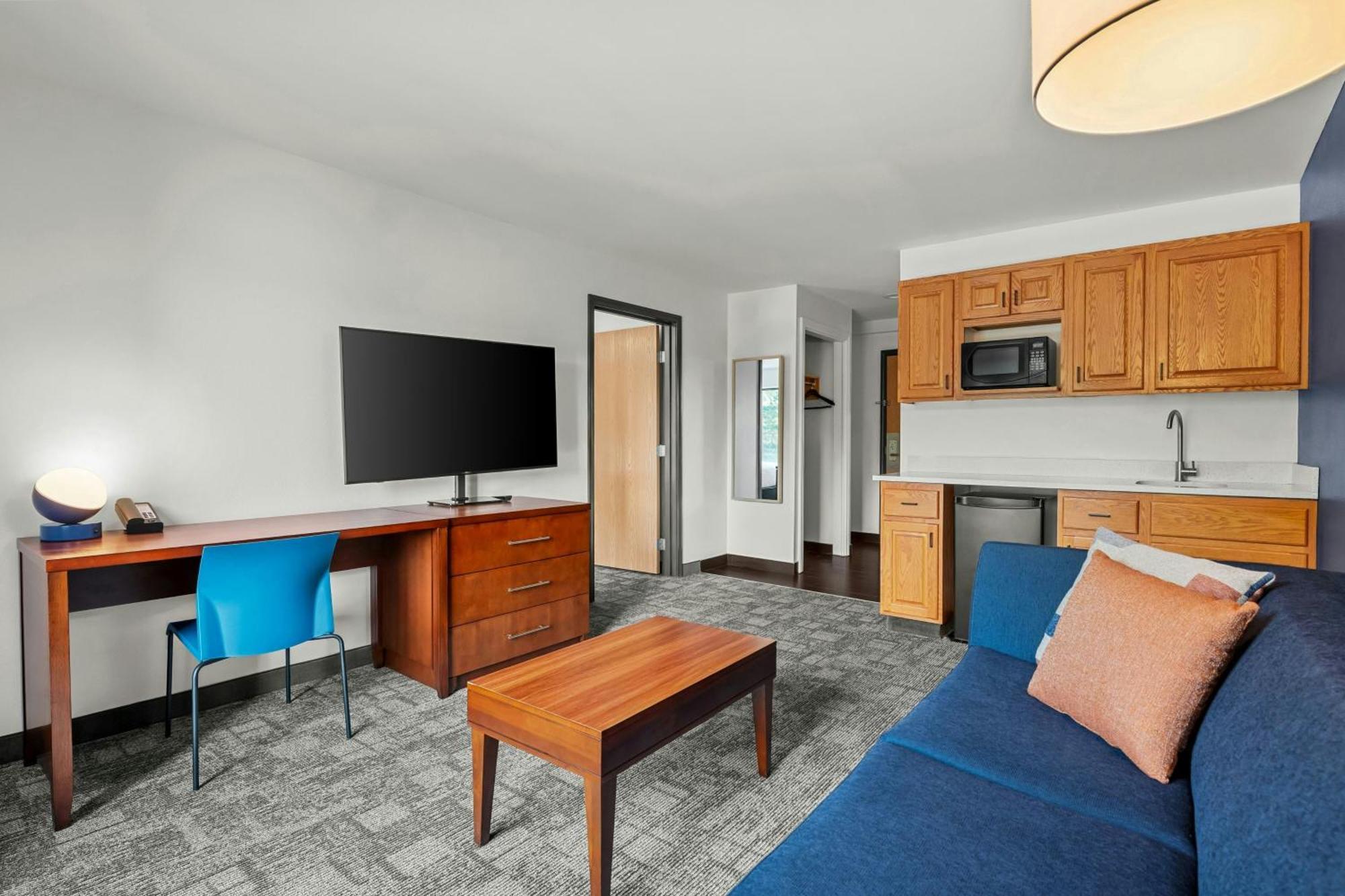 Two-Bedroom Suite