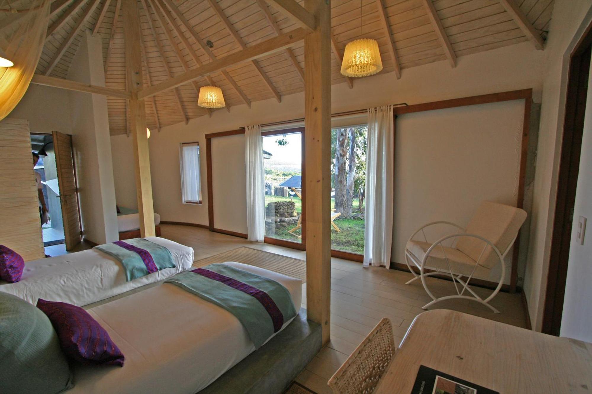 Triple Room,279786753:JPEG