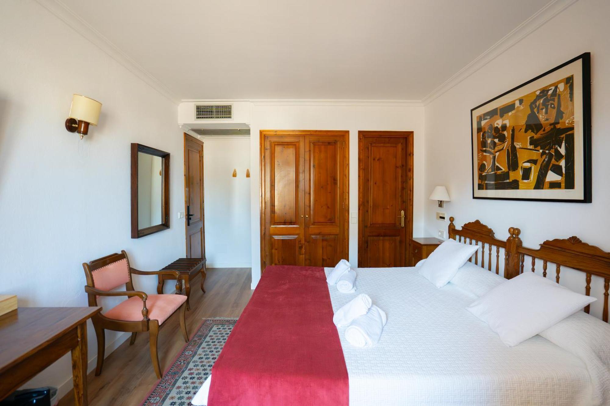 Standard Double or Twin Room