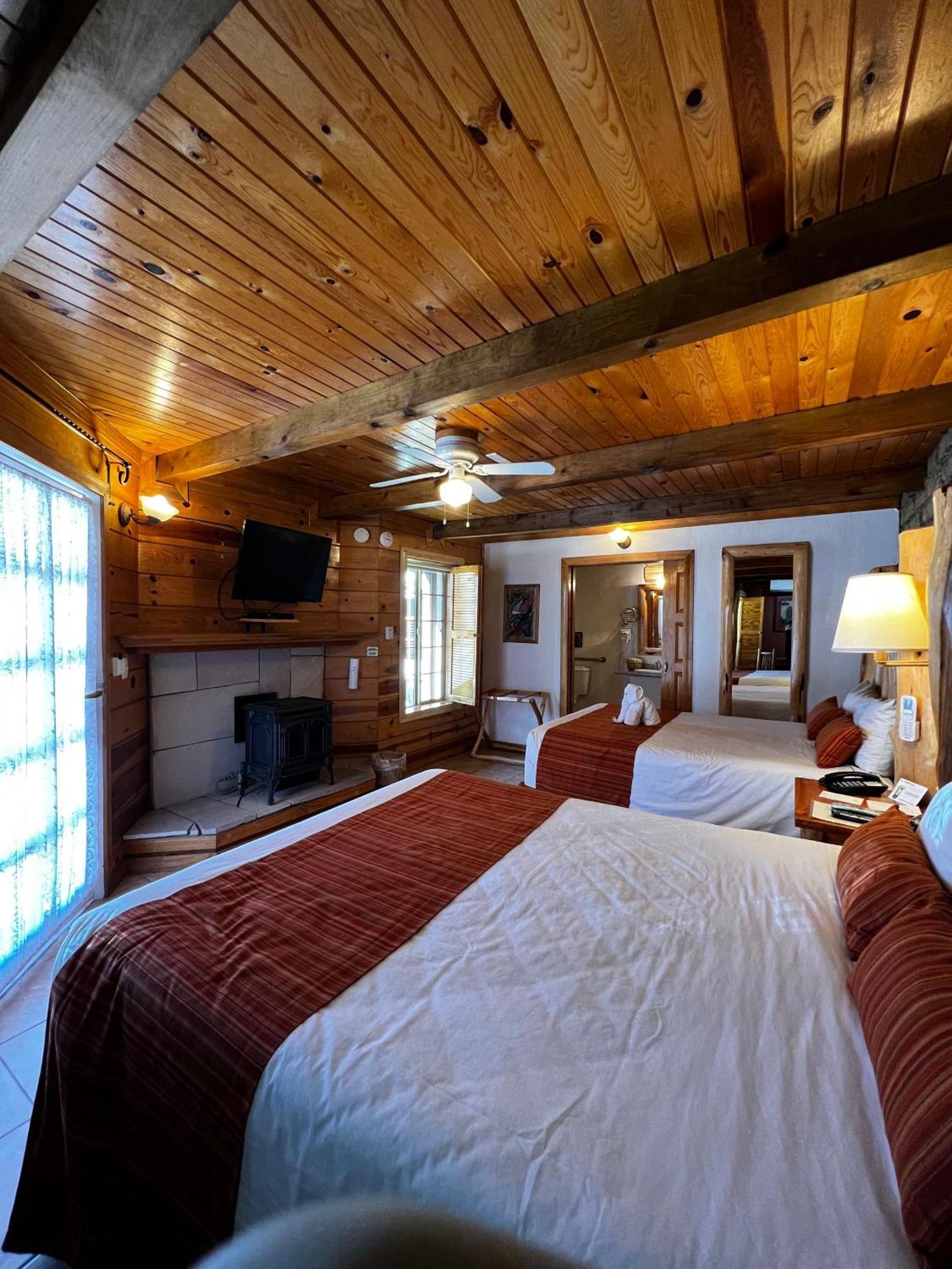 Standard Suite