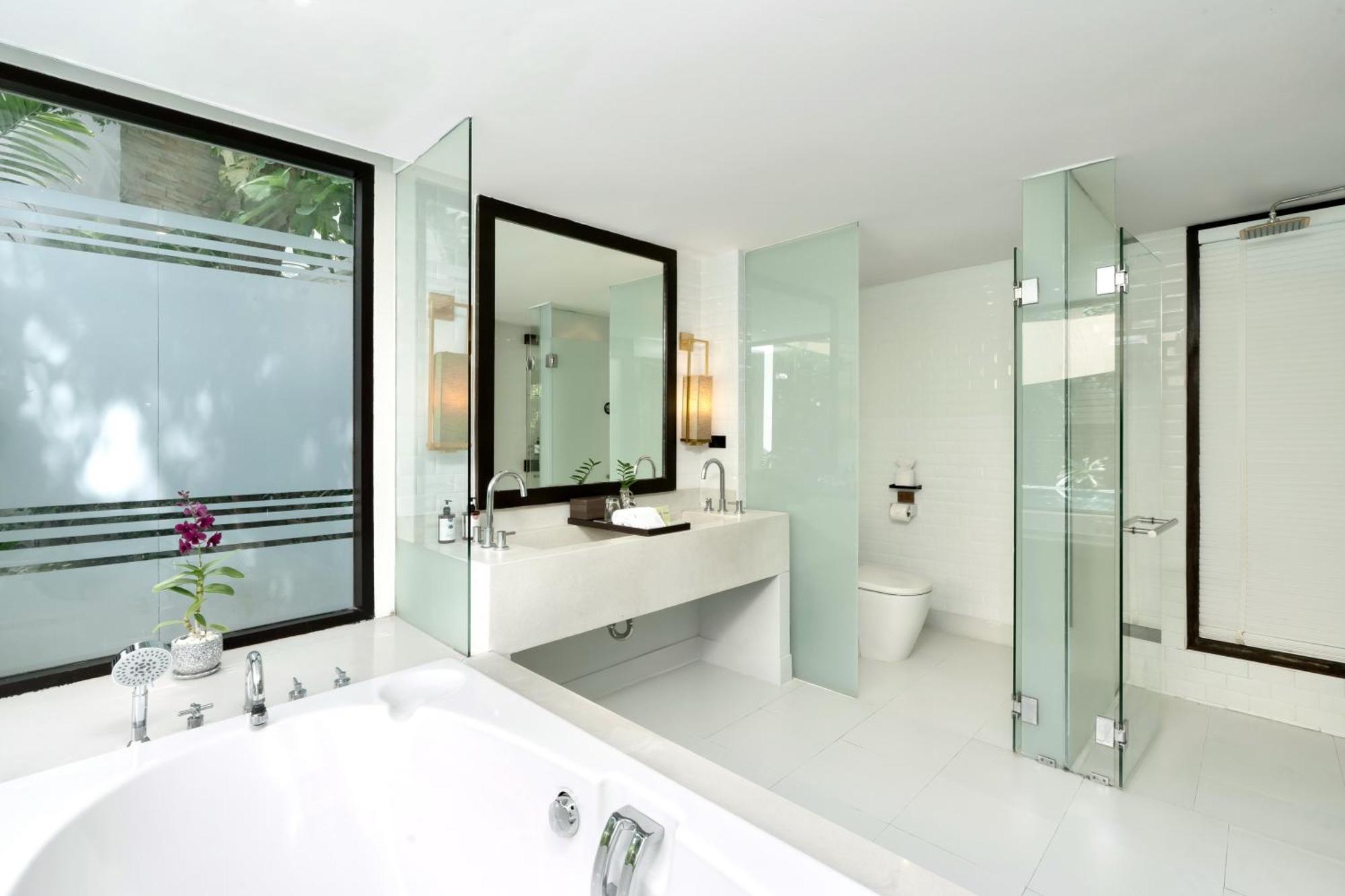 Zen Plus Jacuzzi Pool Terrace