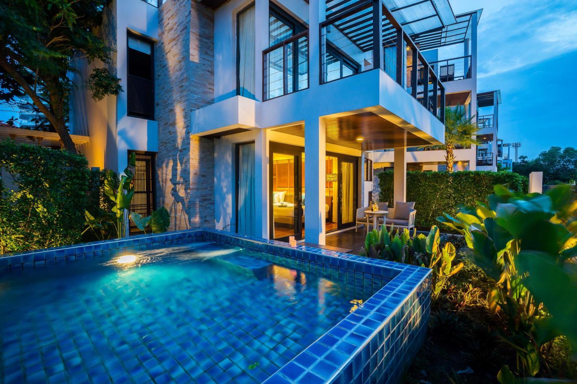 Zen Jacuzzi Pool Terrace