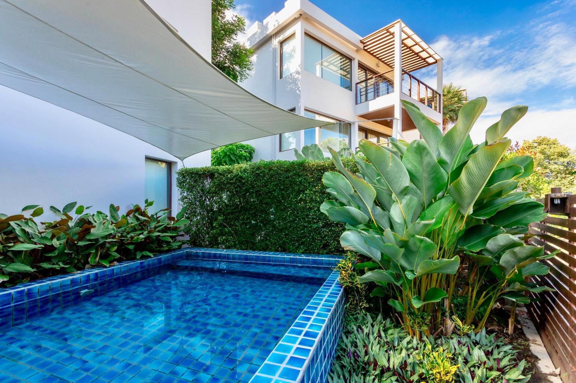 Zen Jacuzzi Pool Terrace